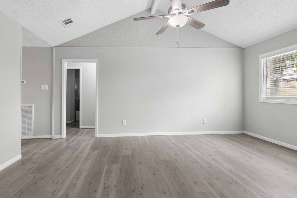 7403 Strawbridge Lane Property Photo 6