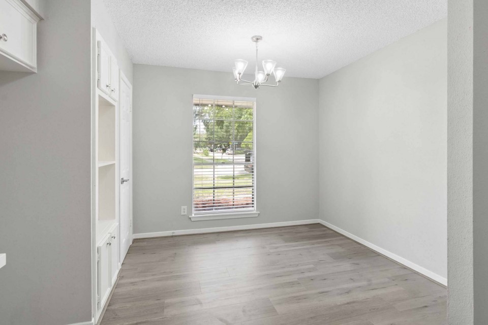 7403 Strawbridge Lane Property Photo 10