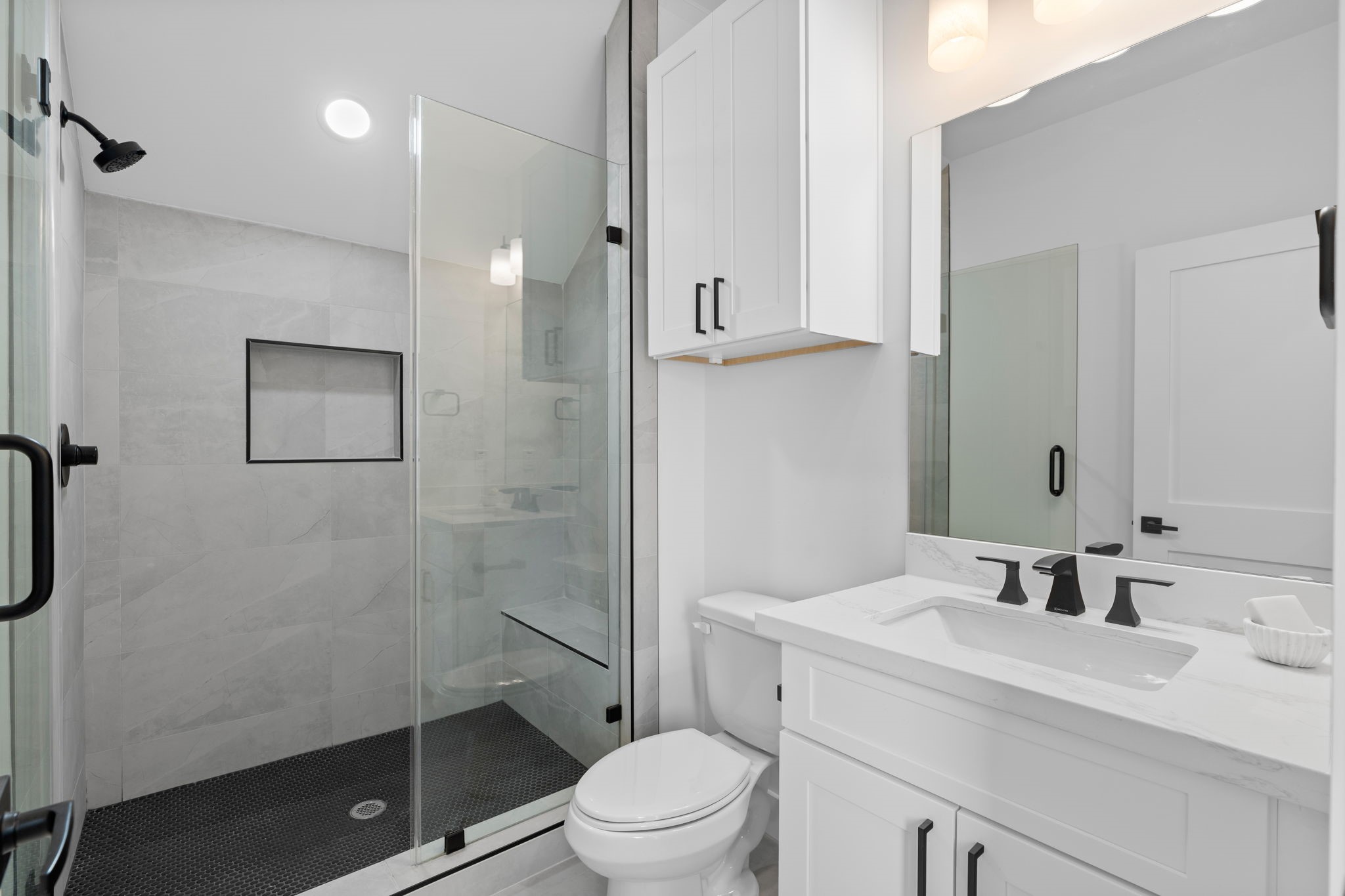8706 Ojeman Villas Drive Property Photo 12