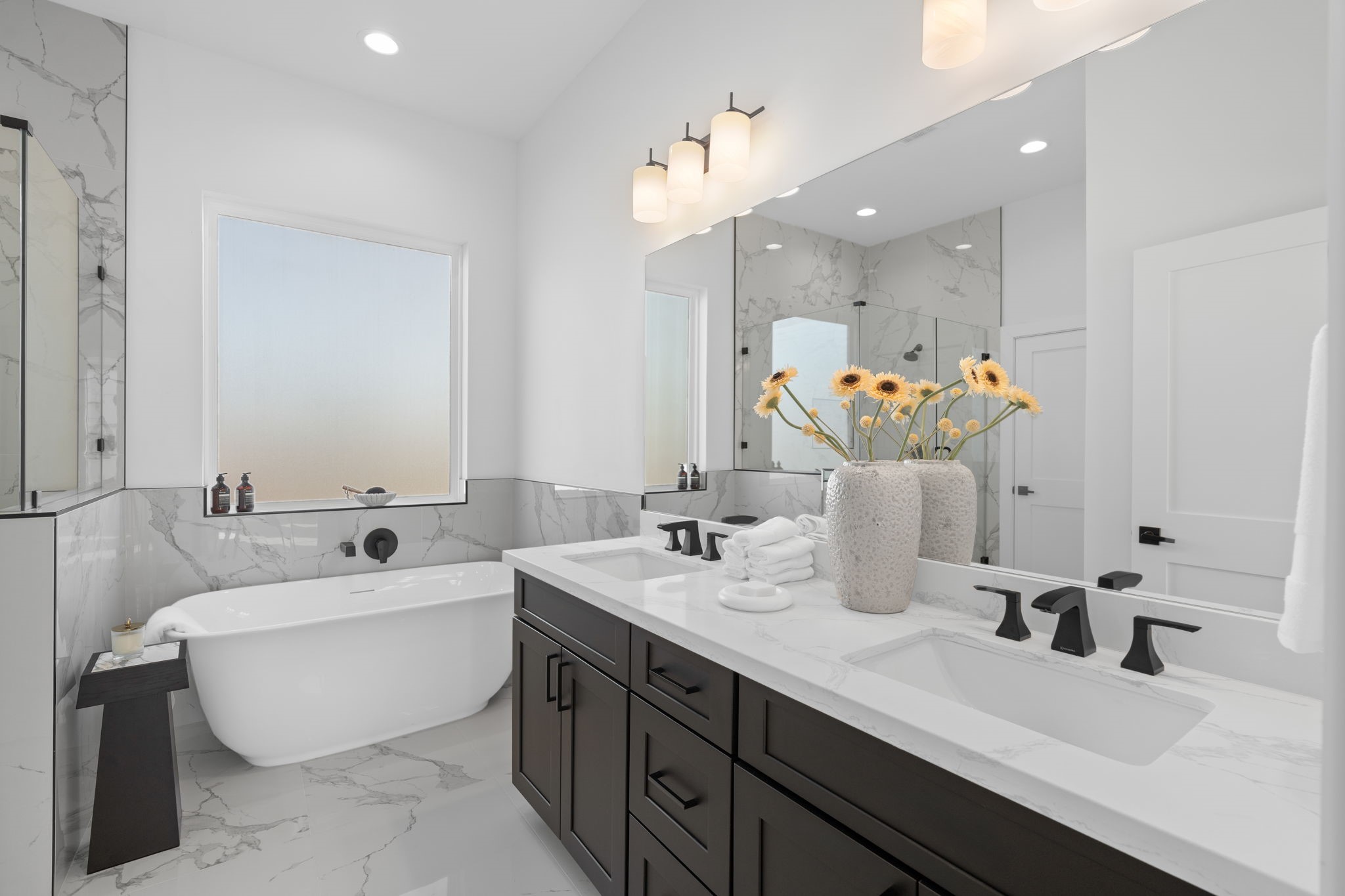 8706 Ojeman Villas Drive Property Photo 34
