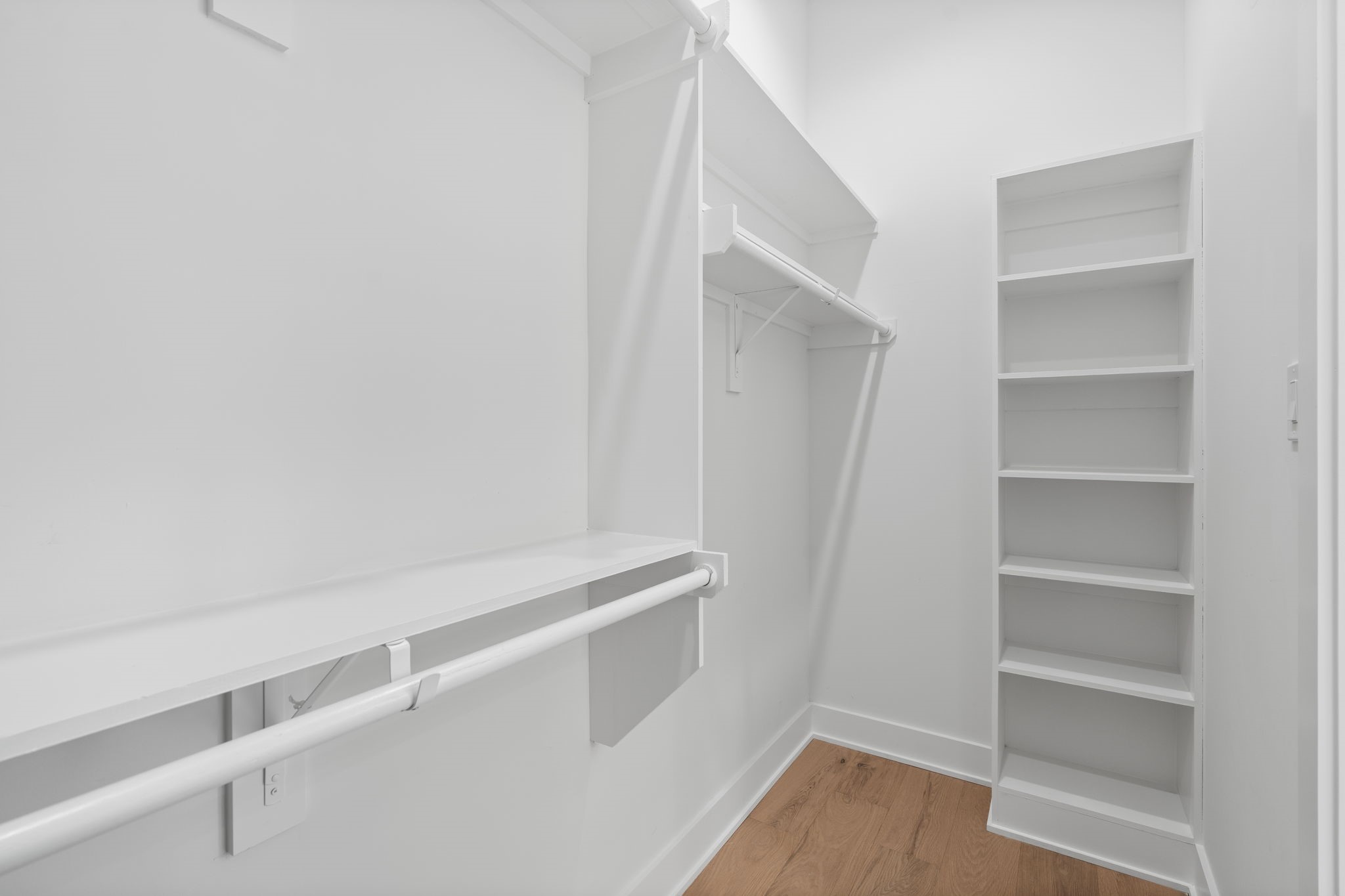 8706 Ojeman Villas Drive Property Photo 37
