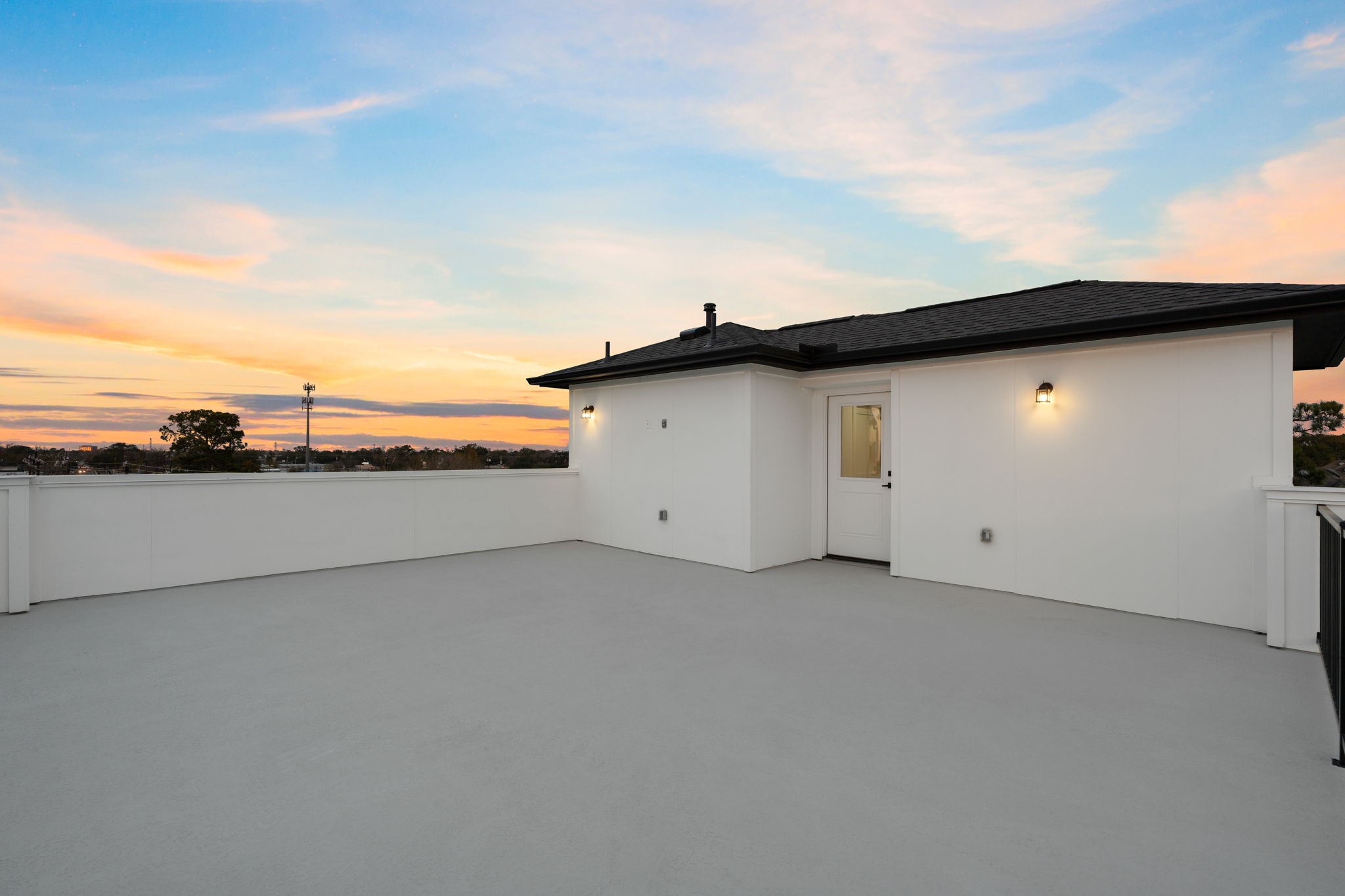 8706 Ojeman Villas Drive Property Photo 42