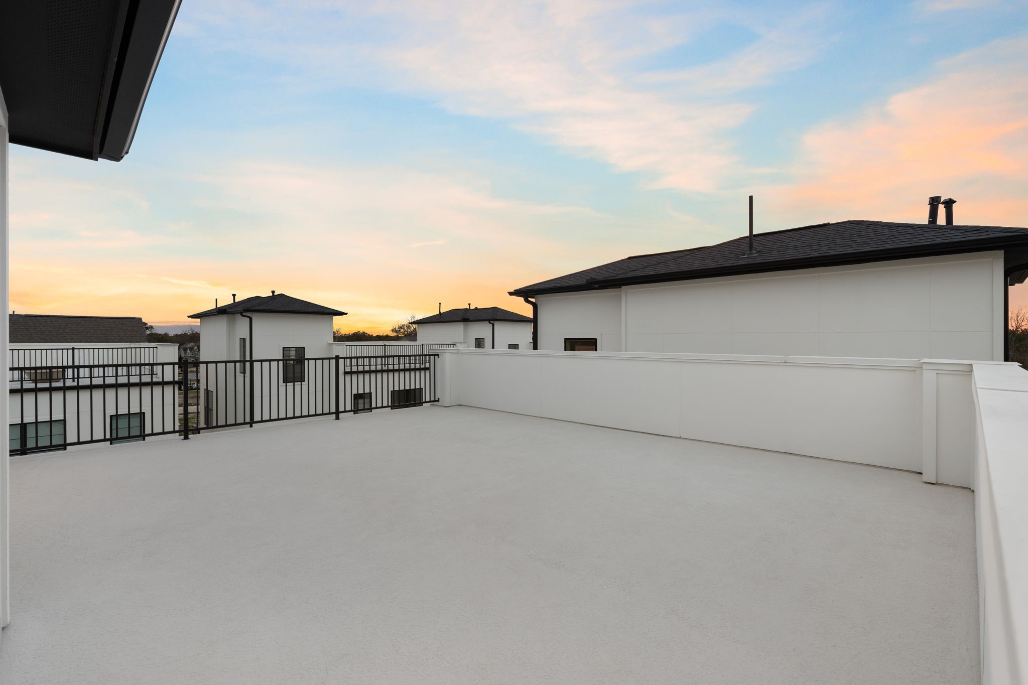 8706 Ojeman Villas Drive Property Photo 44