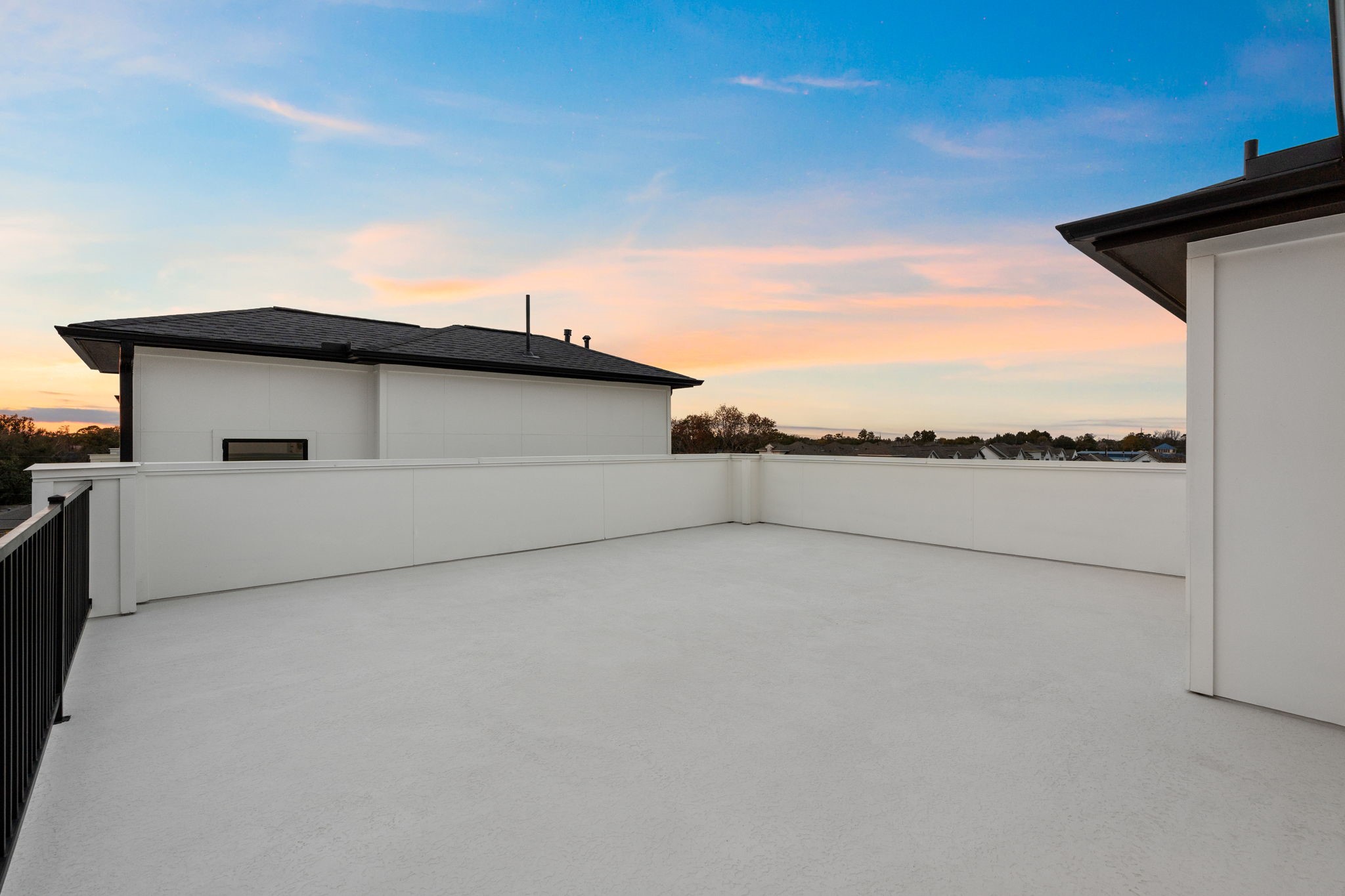 8706 Ojeman Villas Drive Property Photo 45