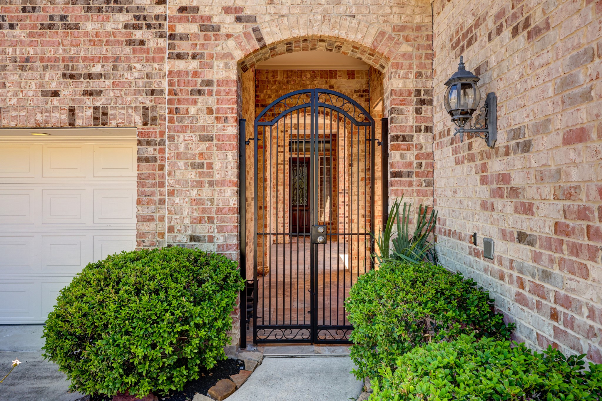 25522 Par Point Court Property Photo 2