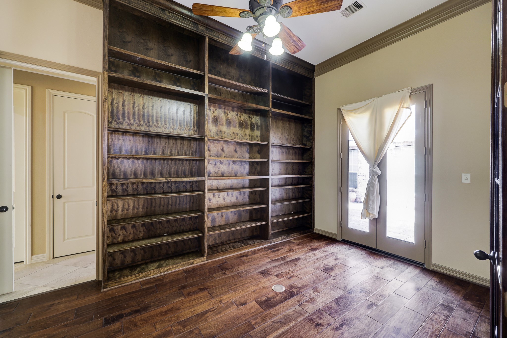25522 Par Point Court Property Photo 8