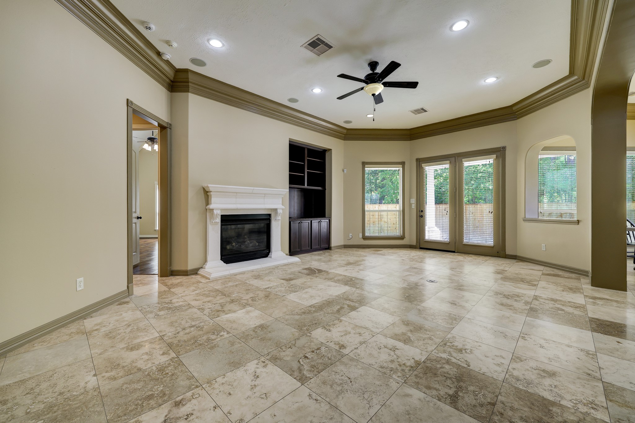 25522 Par Point Court Property Photo 10
