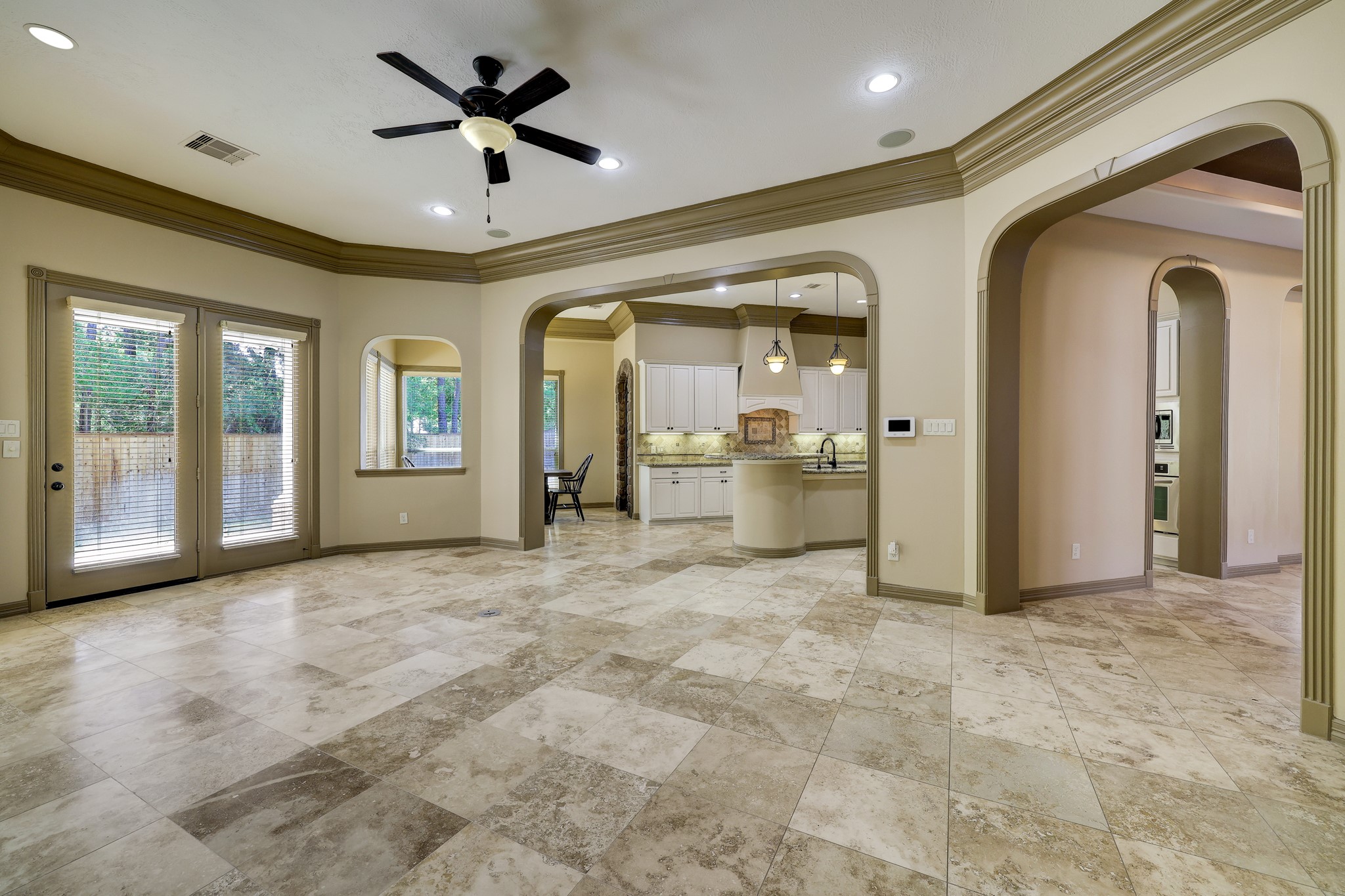 25522 Par Point Court Property Photo 12