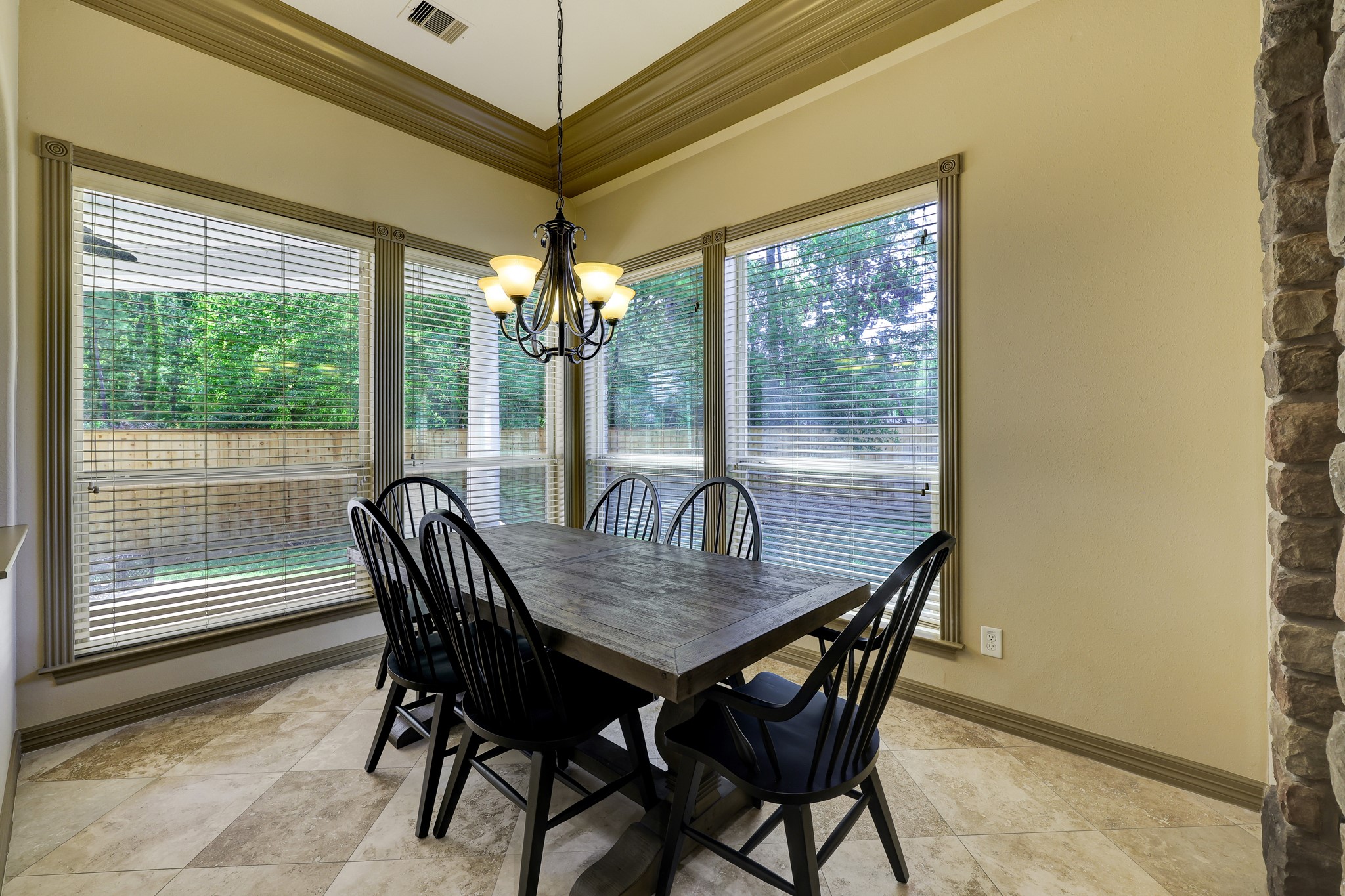 25522 Par Point Court Property Photo 14