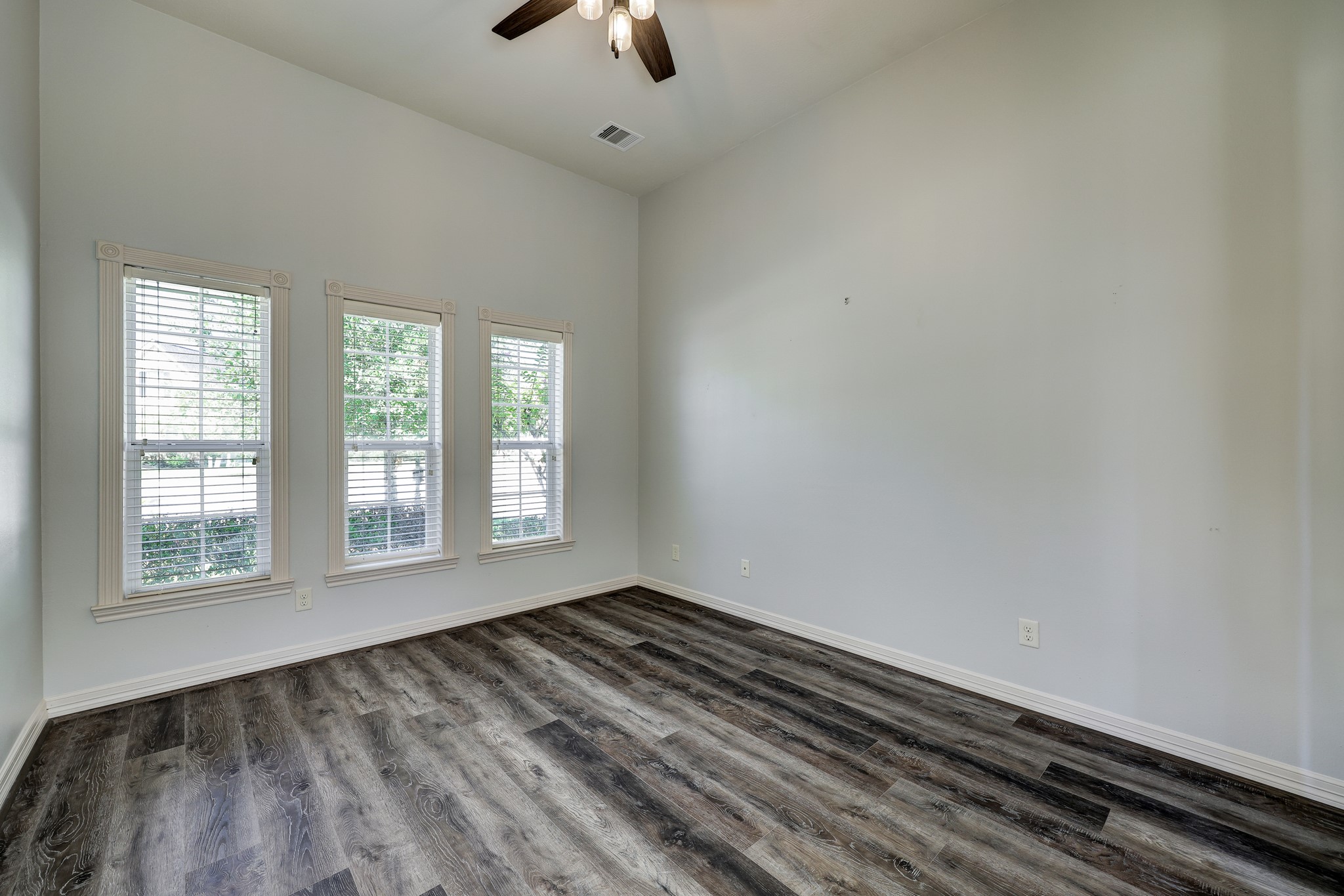 25522 Par Point Court Property Photo 22