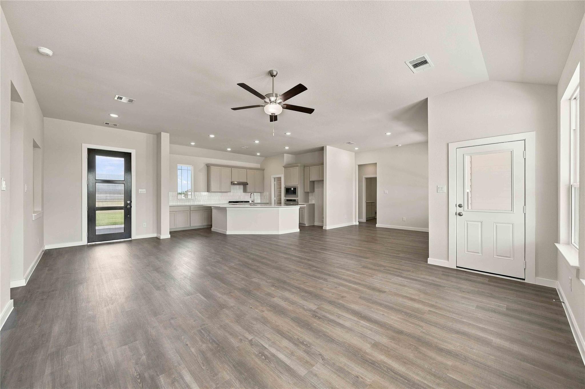 1338 Westfork Drive, Sealy Tx 77474 Property Photo 7