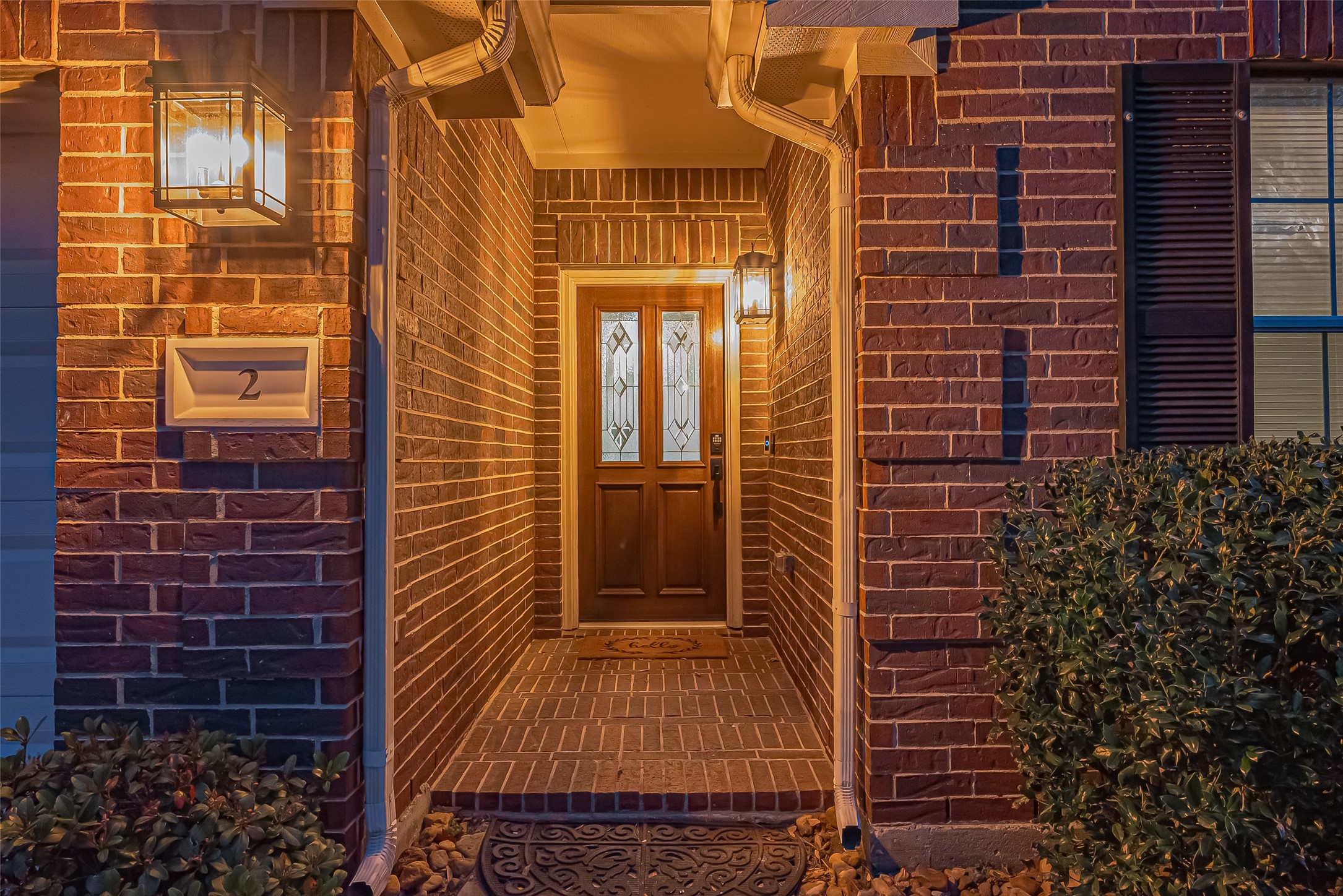 2 Garden Lodge Place Property Photo 3
