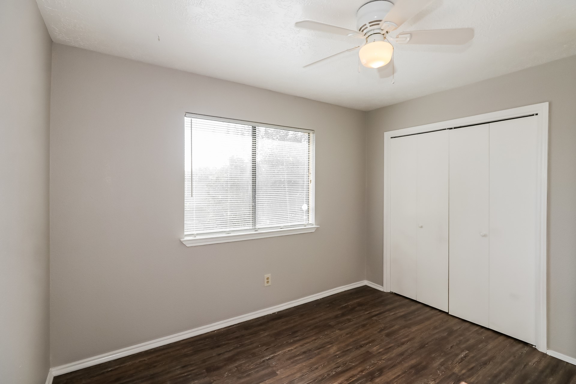 7447 Woodland West Drive Property Photo 6