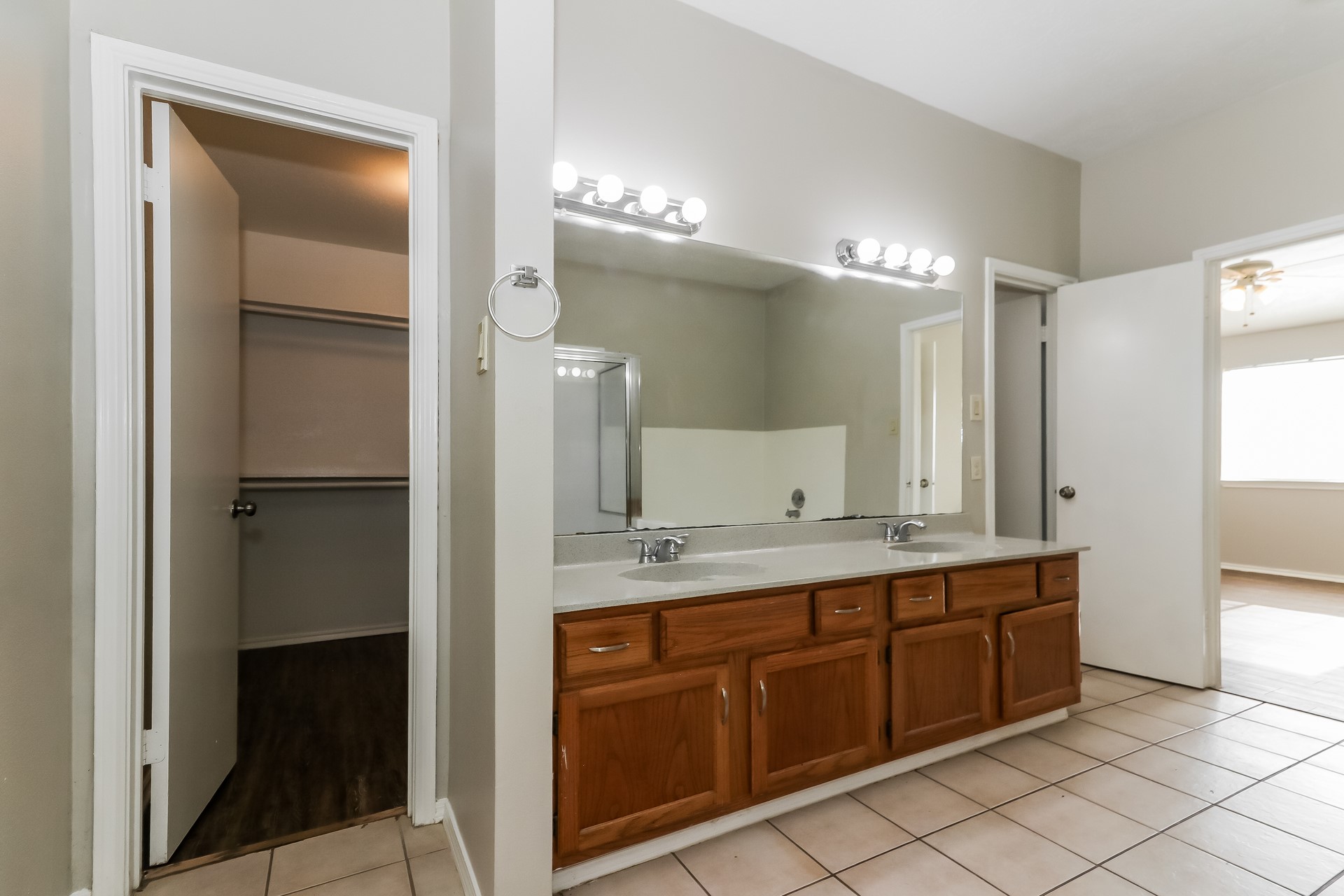 7447 Woodland West Drive Property Photo 15