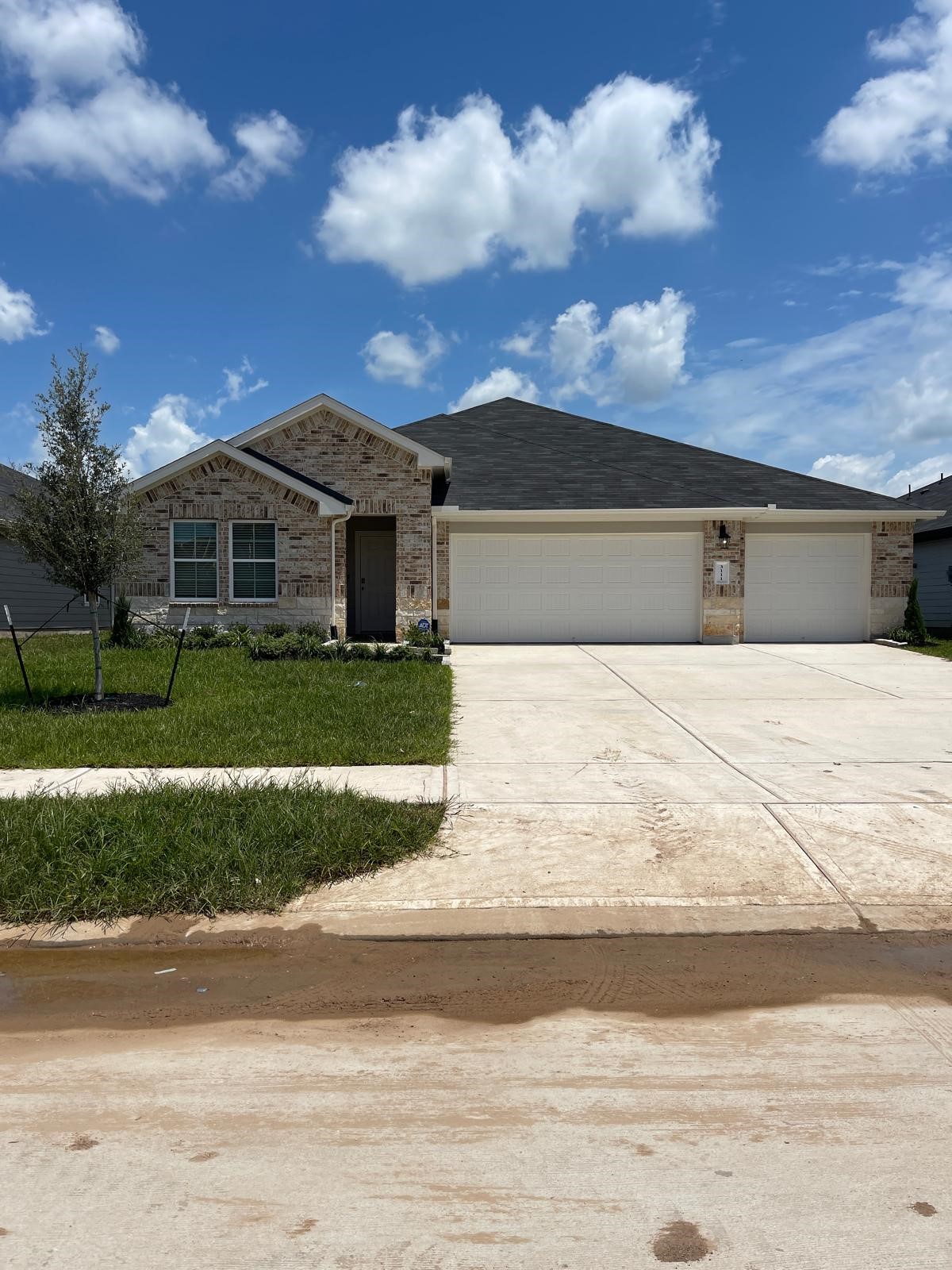 3111 Magnolia Blossom Ln Property Photo 1