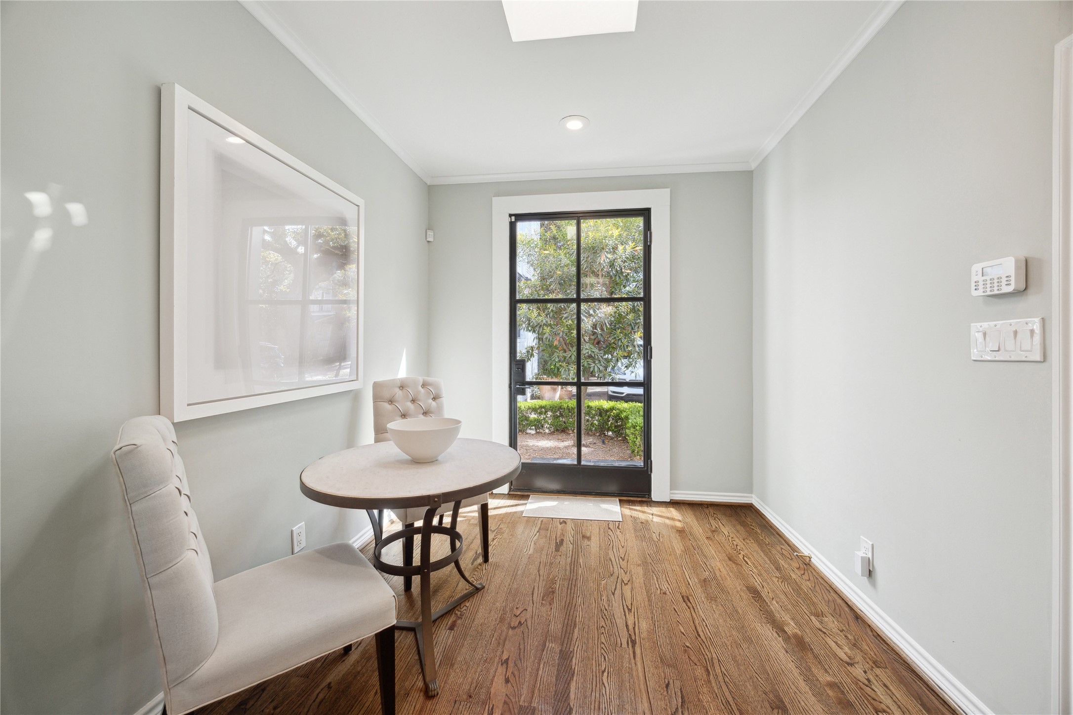 10 S Briar Hollow Lane 87 Property Photo 25