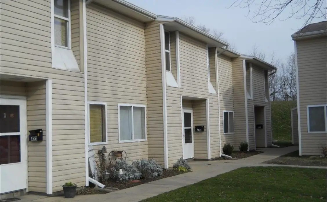 416 Beech St Property Photo 6