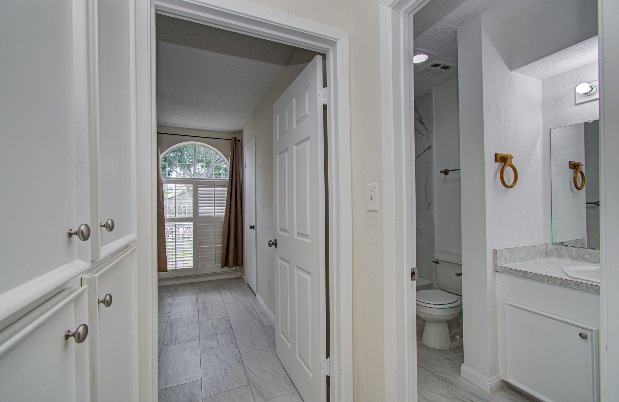 8820 Bissonnet Street Property Photo 21