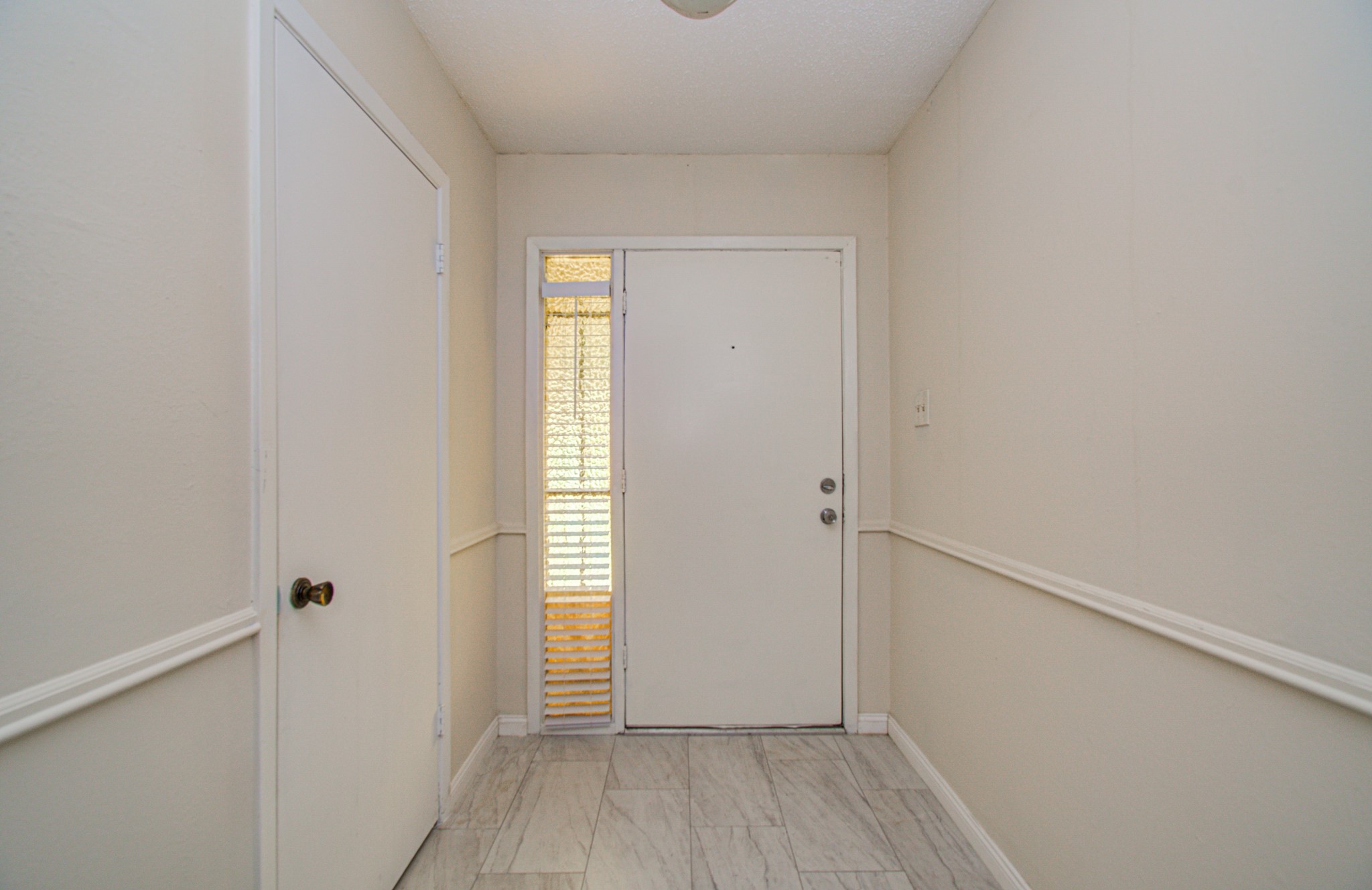 8820 Bissonnet Street Property Photo 28