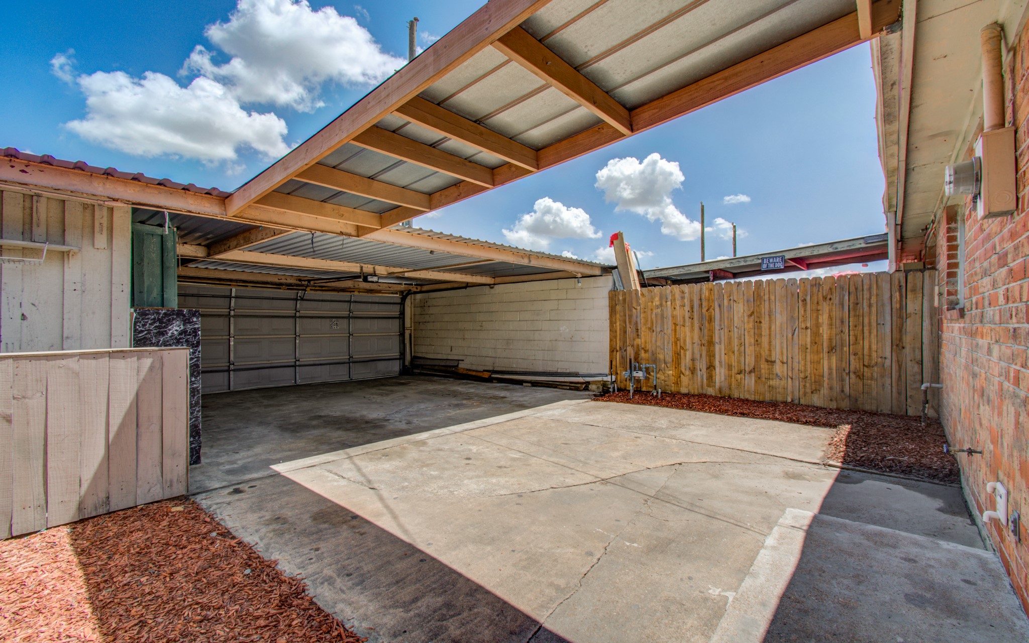 8820 Bissonnet Street Property Photo 35