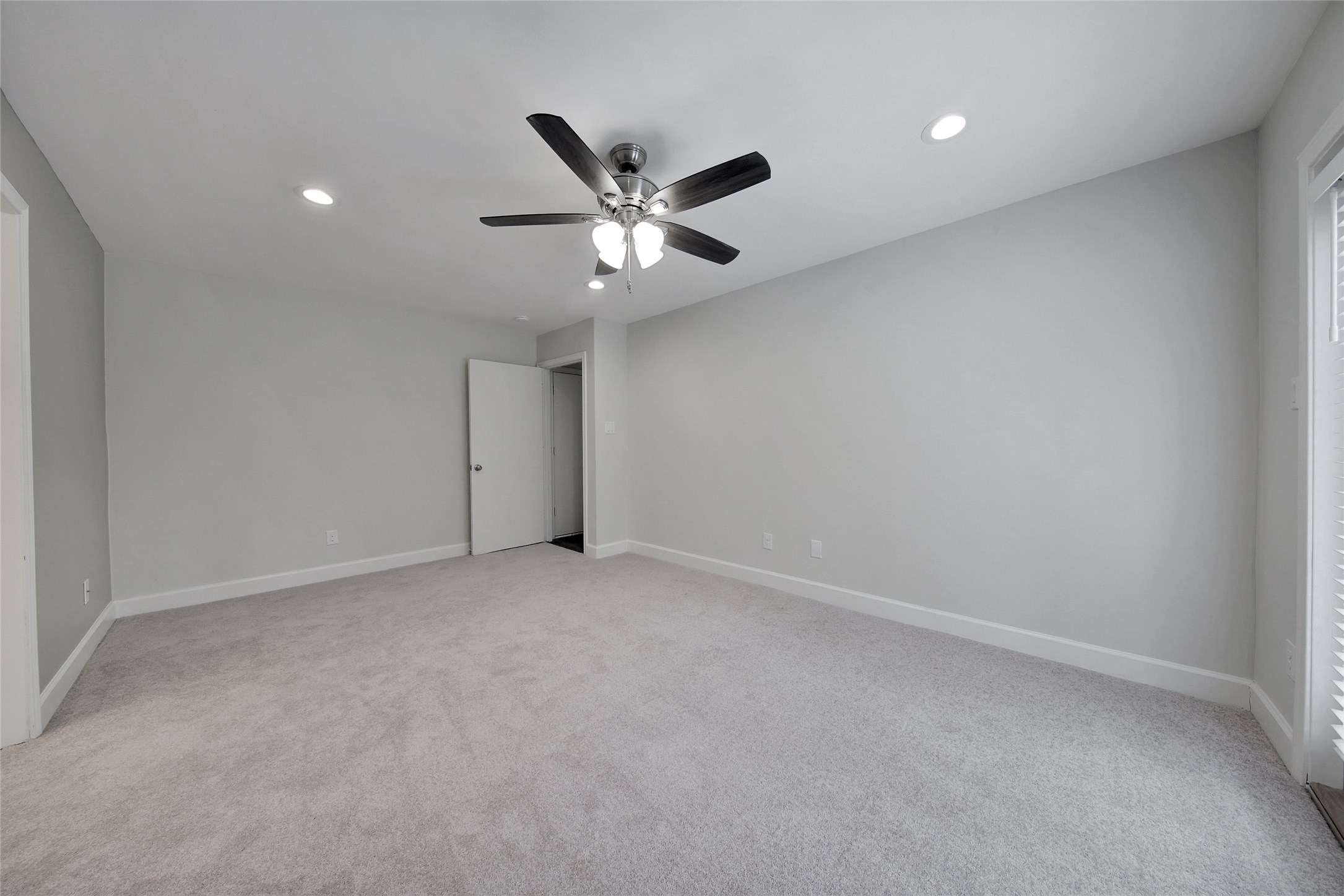 32 E Lance Leaf Road Property Photo 18