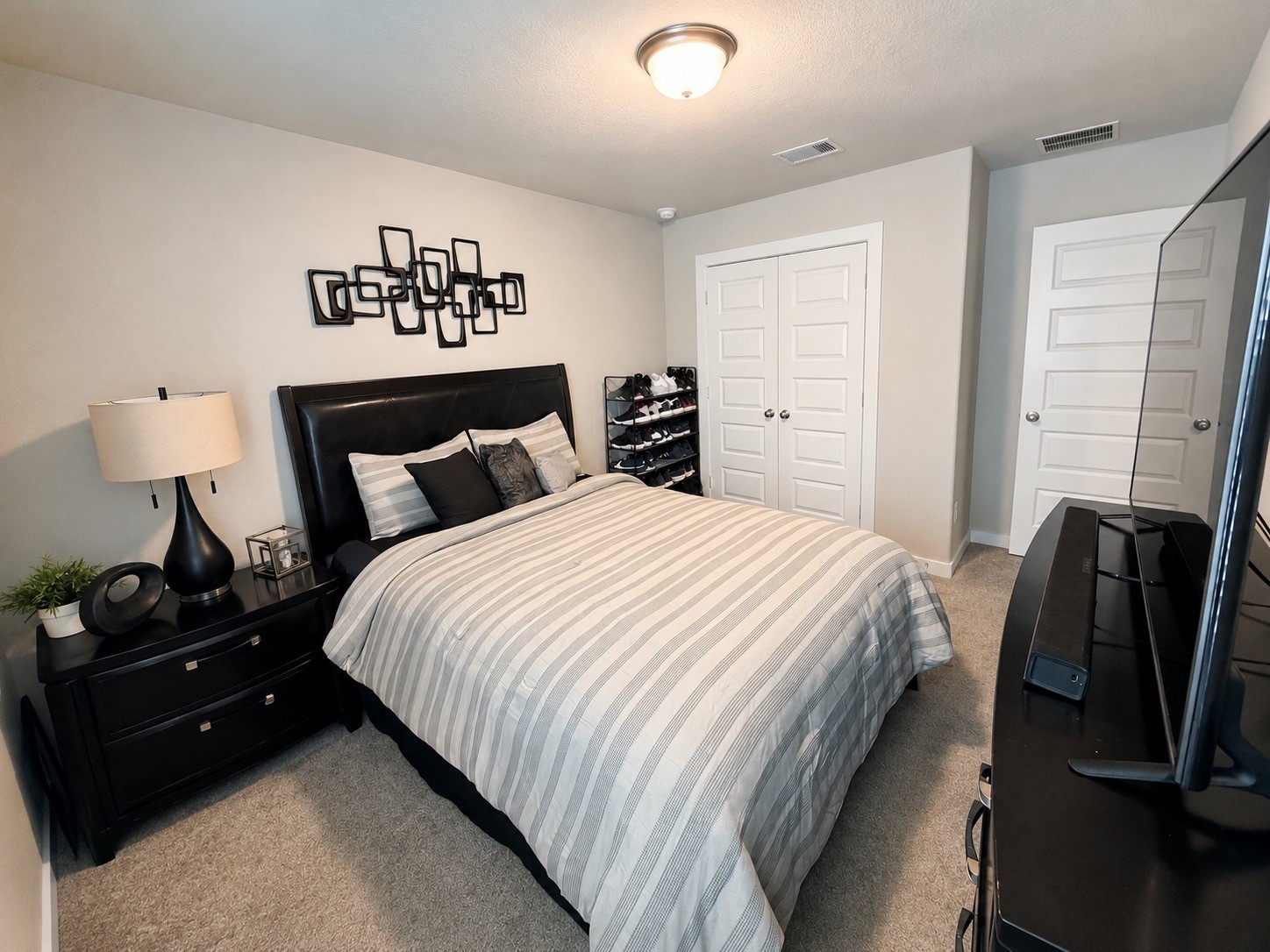14122 Greystone Terrace Street Property Photo 29
