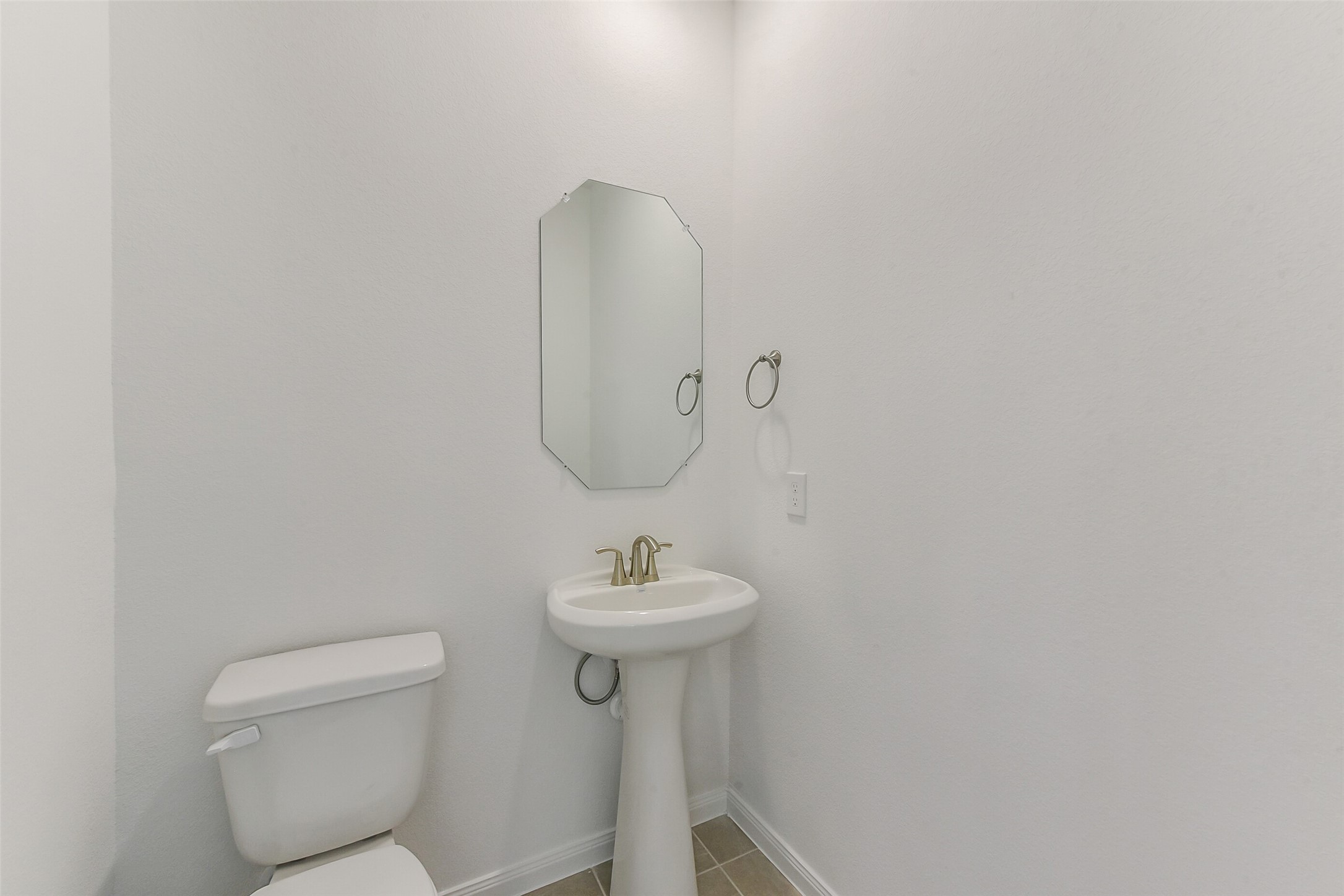 4229 Red Cedar Ring Lane Property Photo 26