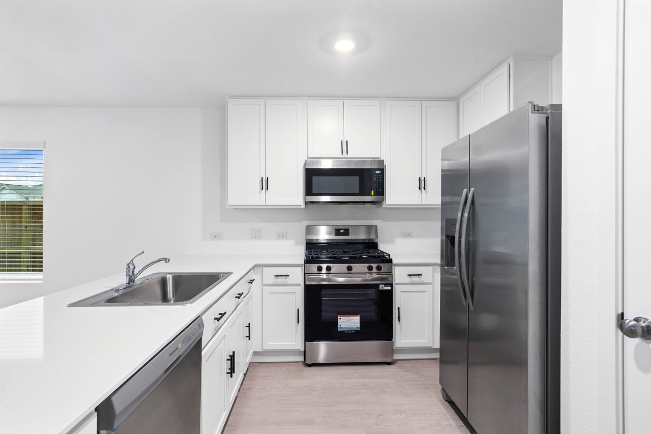 2074 Solstice Landing Drive Property Photo 10