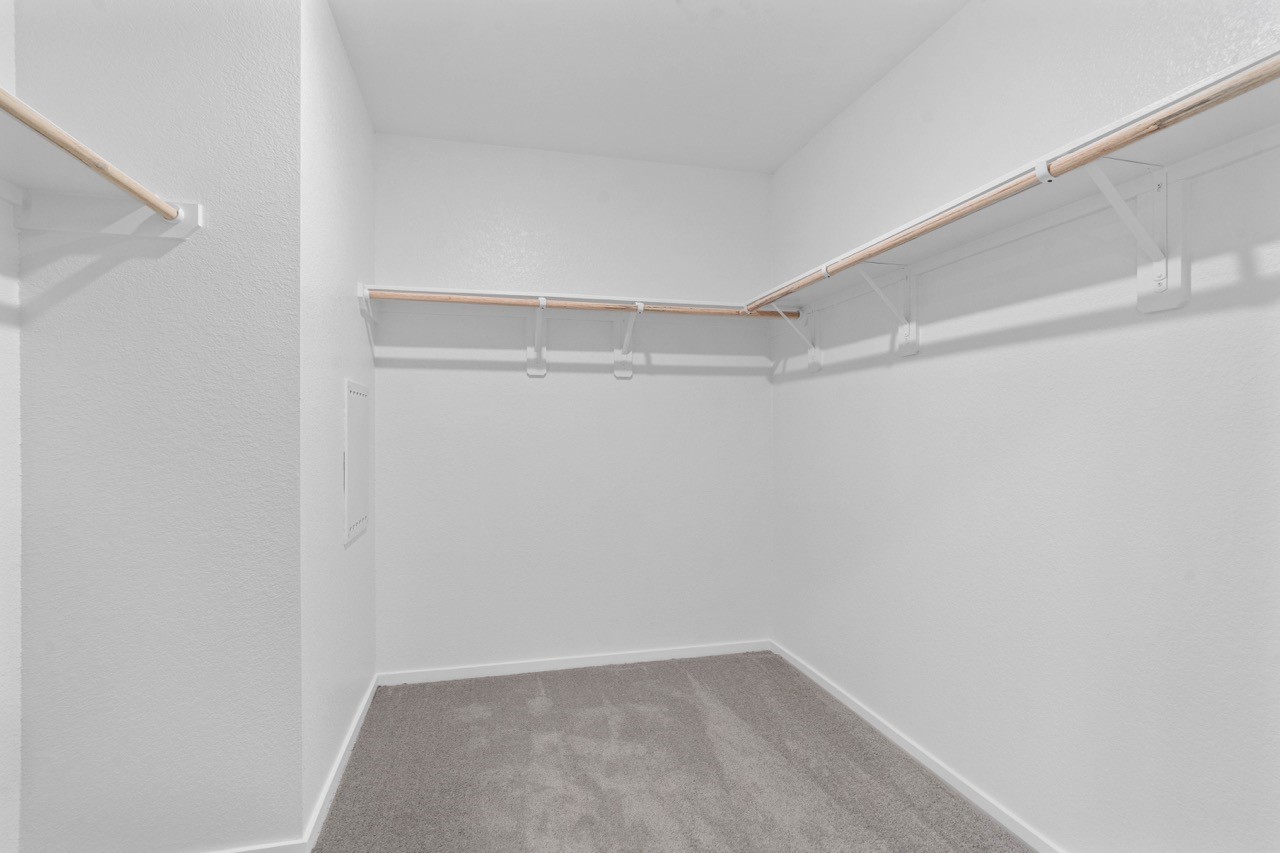 2074 Solstice Landing Drive Property Photo 26