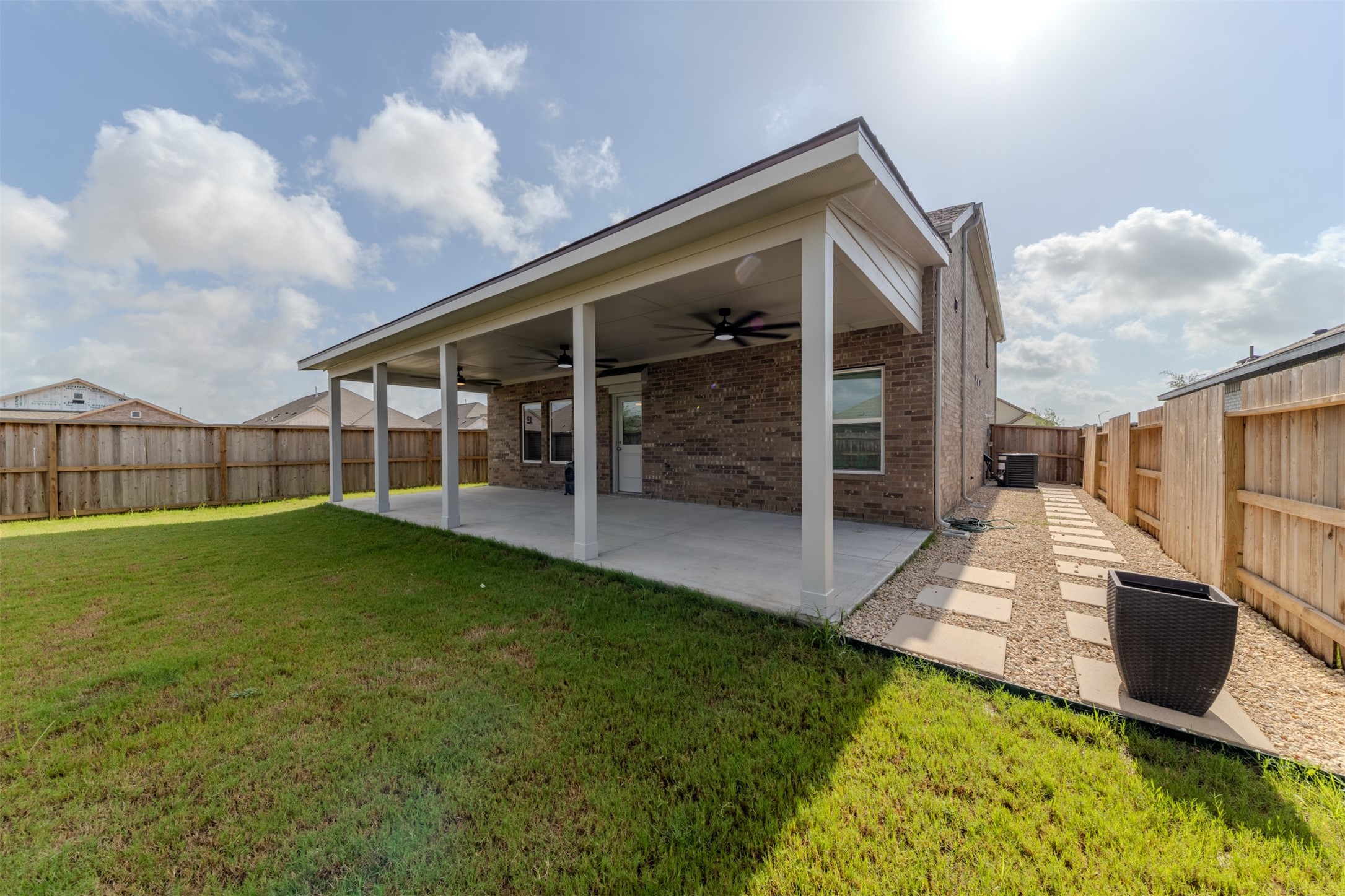 2074 Solstice Landing Drive Property Photo 35