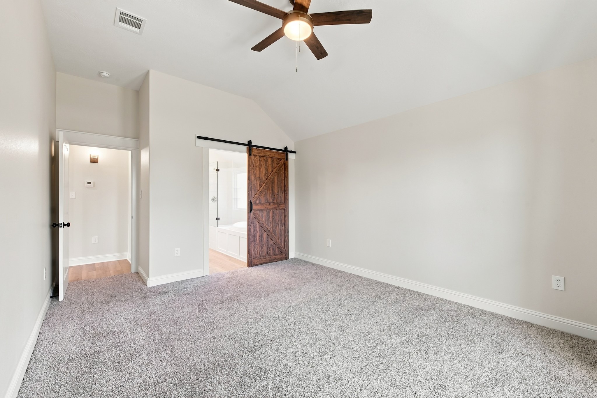 520 Combine Road Property Photo 12