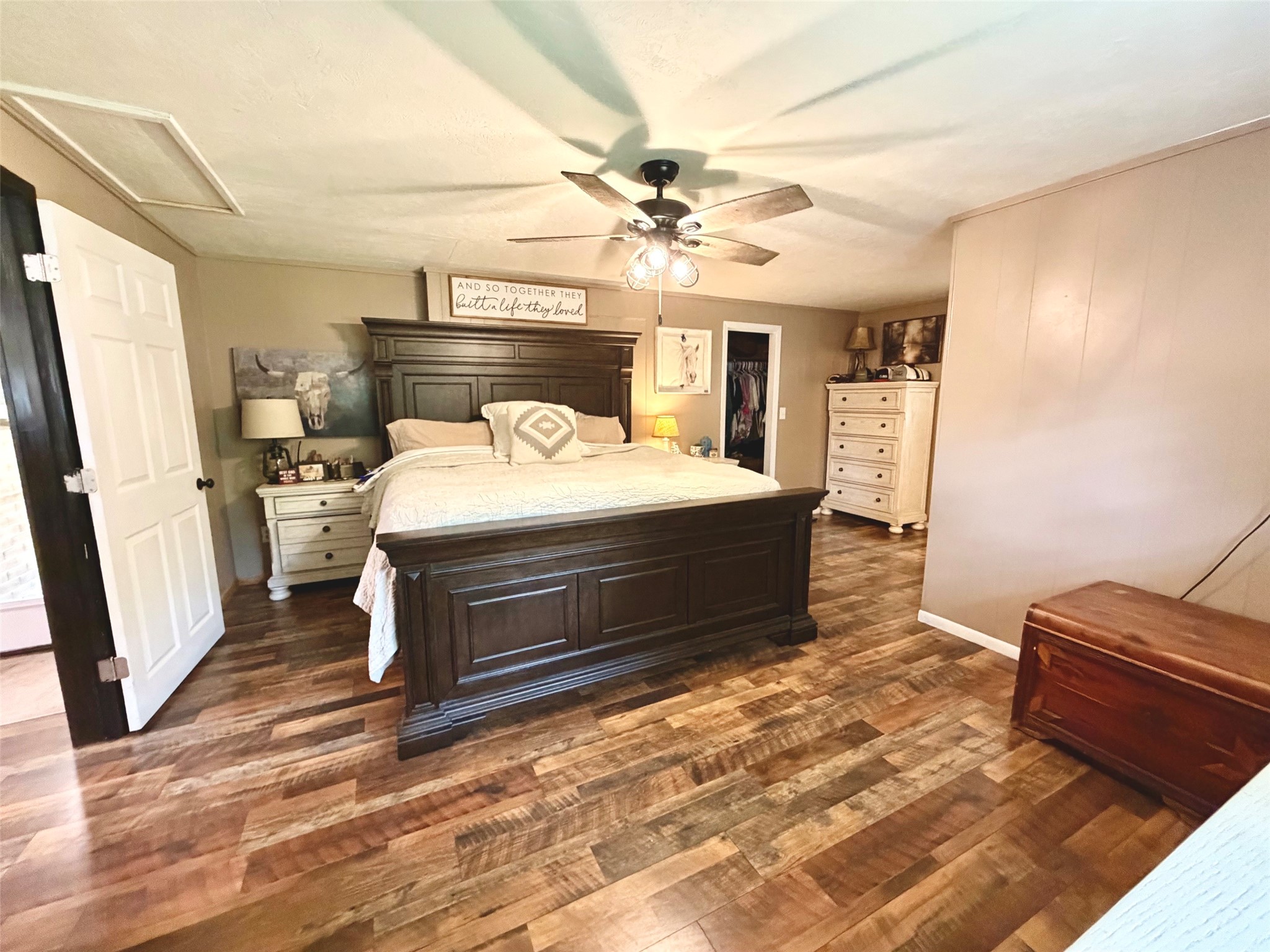 412 Selkirk Street Property Photo 13