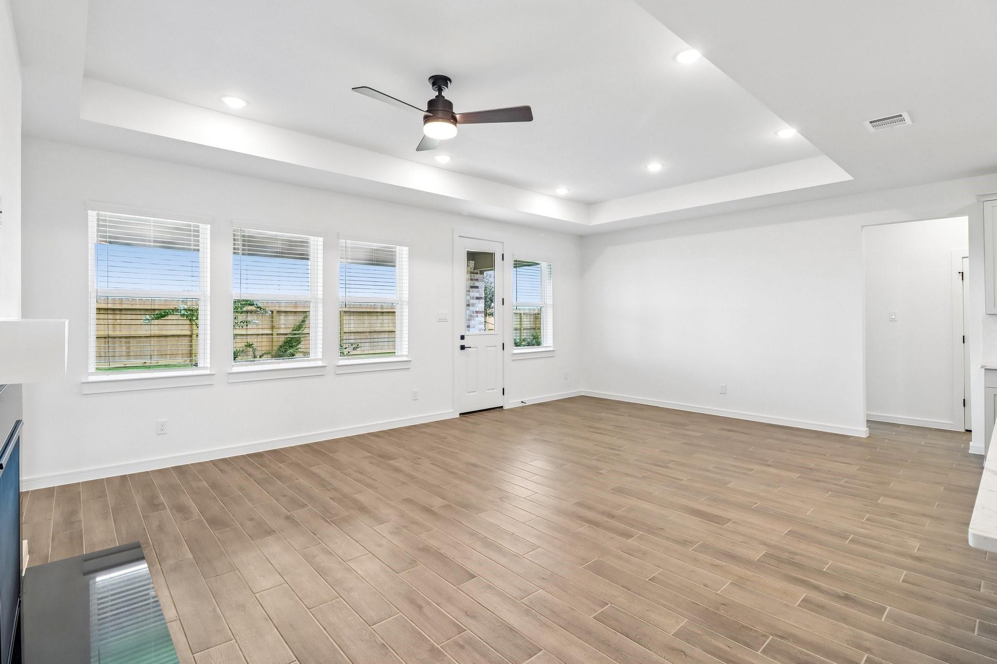 18627 Eastwood Ridge Court Property Photo 9