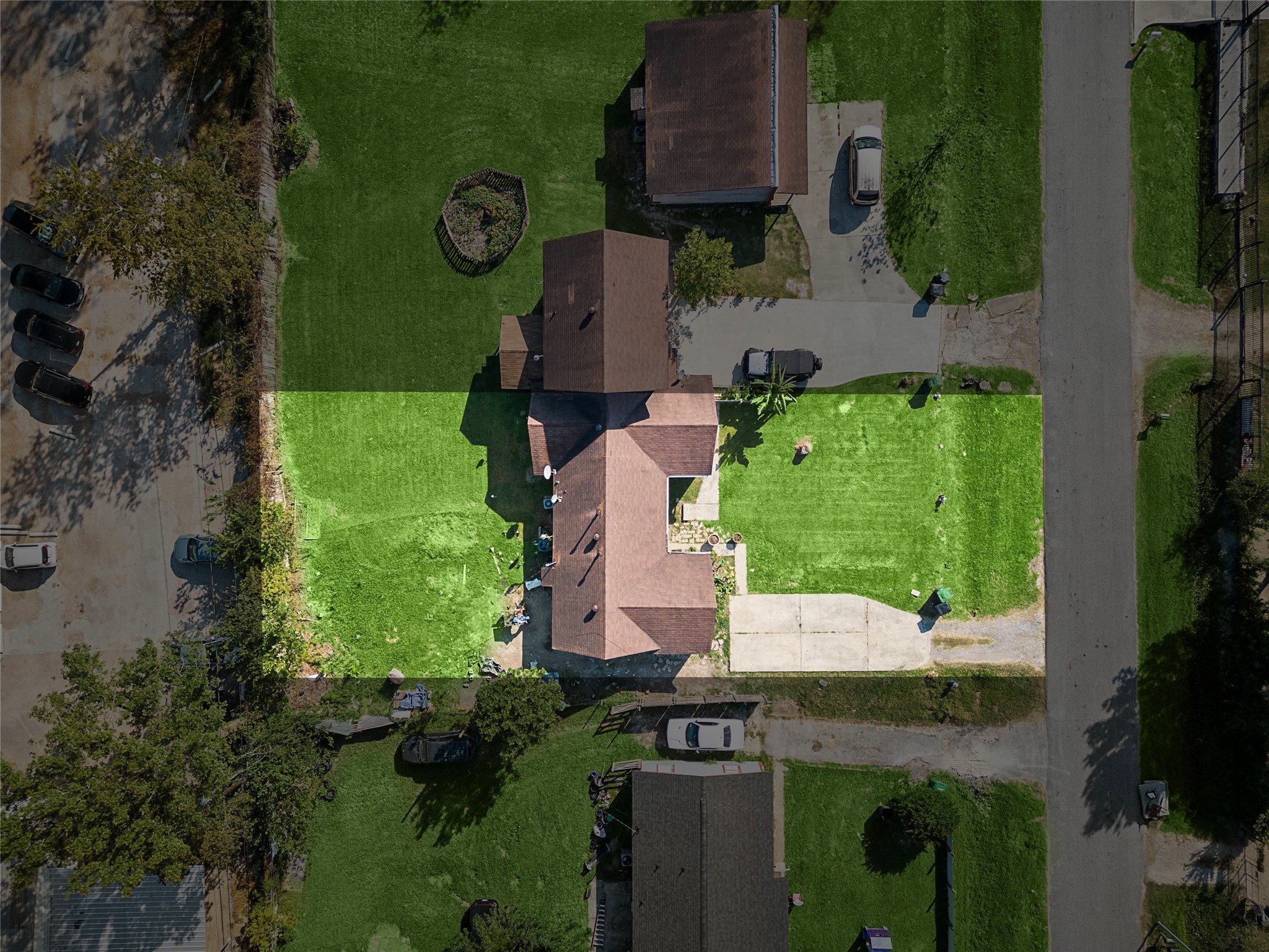 5733 Schutz Street Property Photo 2