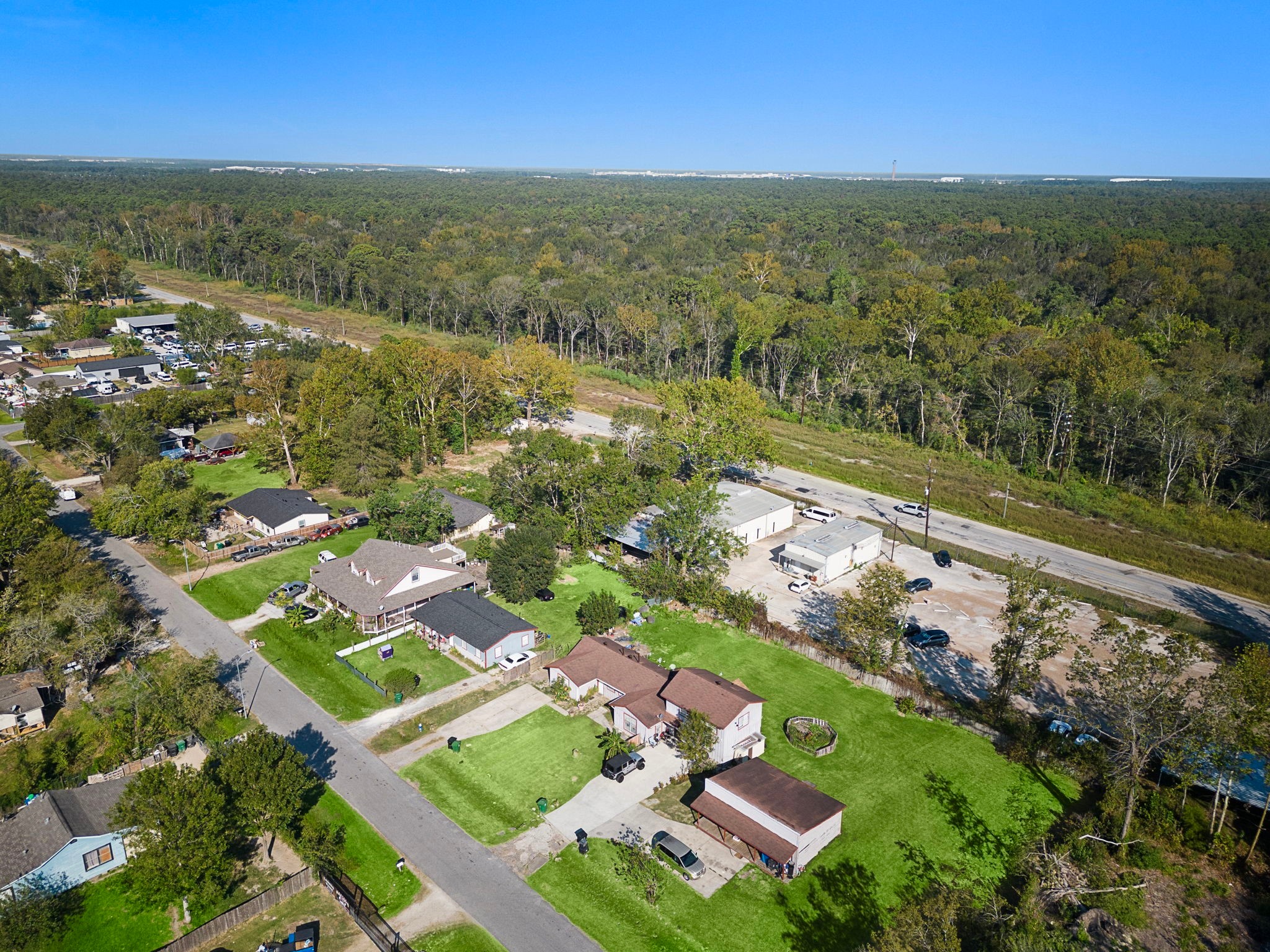 5733 Schutz Street Property Photo 8