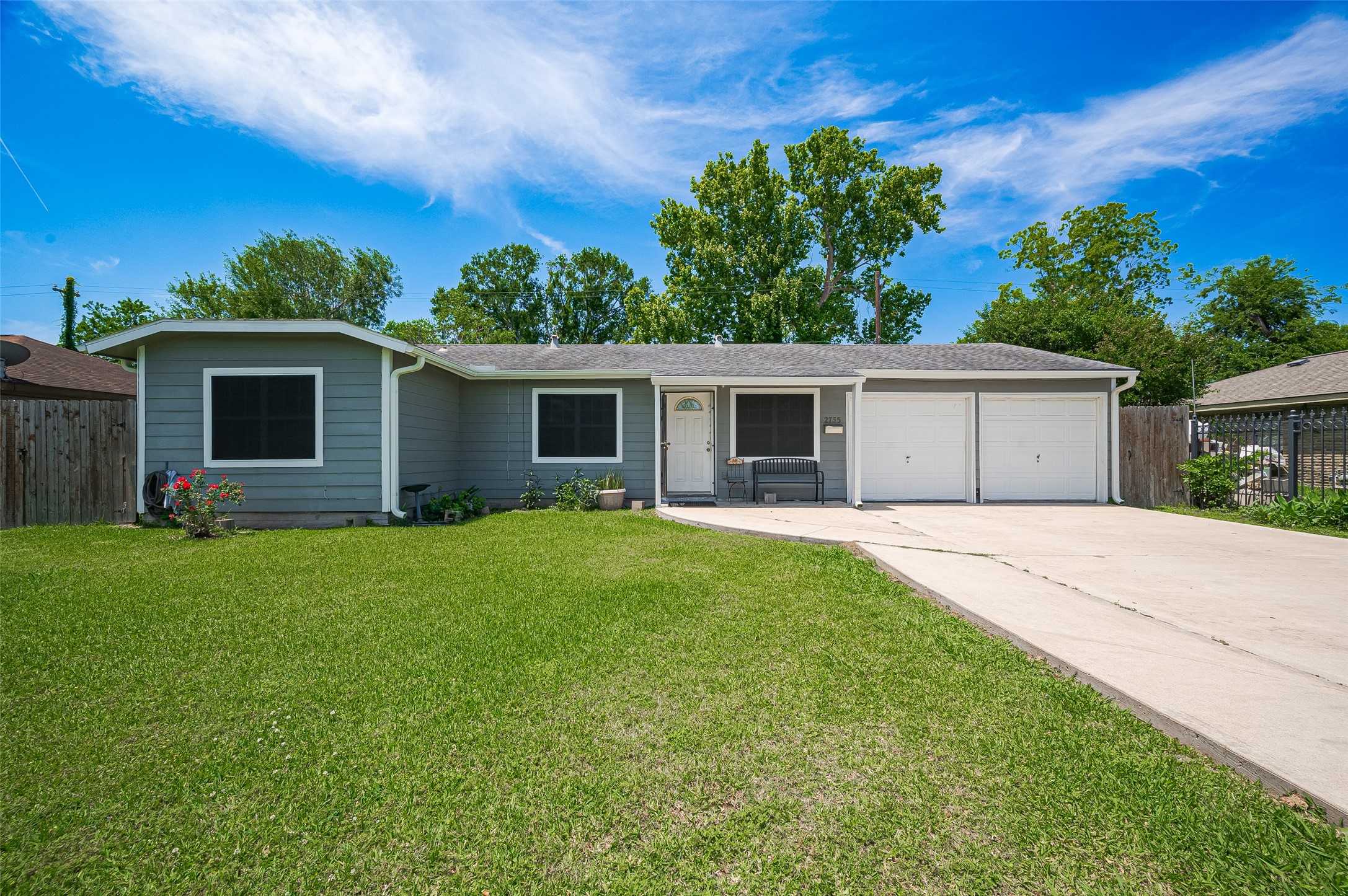 12735 Iroquois Street Property Photo