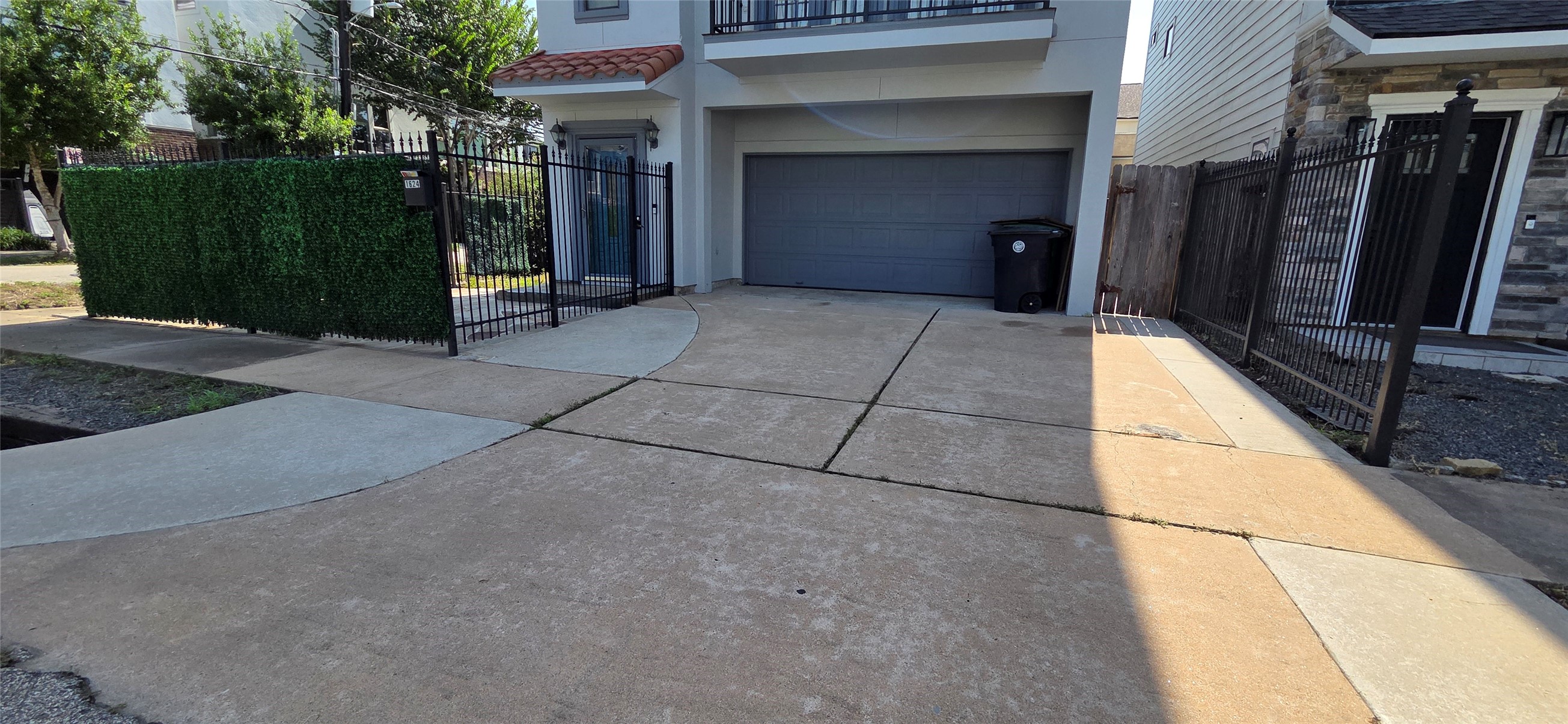 1624 Utah Street Property Photo 3