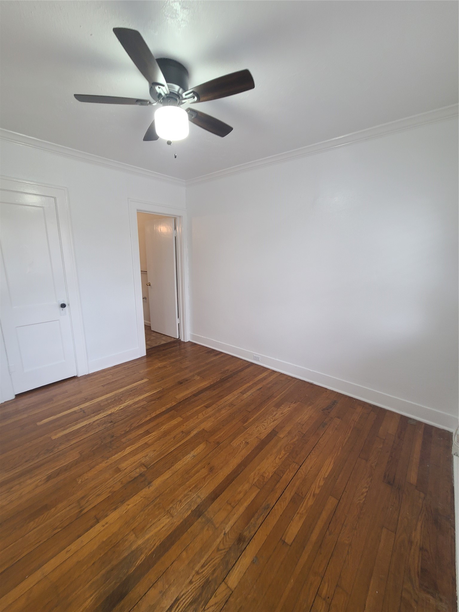 4414 Woodside Street 8 Property Photo 11