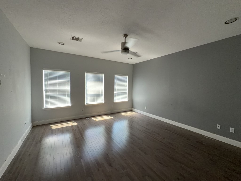1828 Fletcher Street Property Photo 6