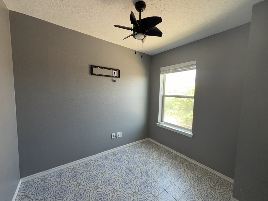 1828 Fletcher Street Property Photo 15