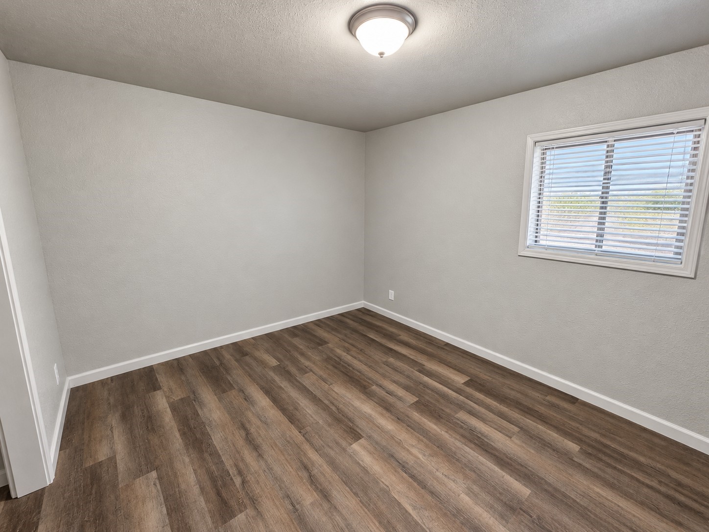 2930 Danforth Drive Property Photo 8