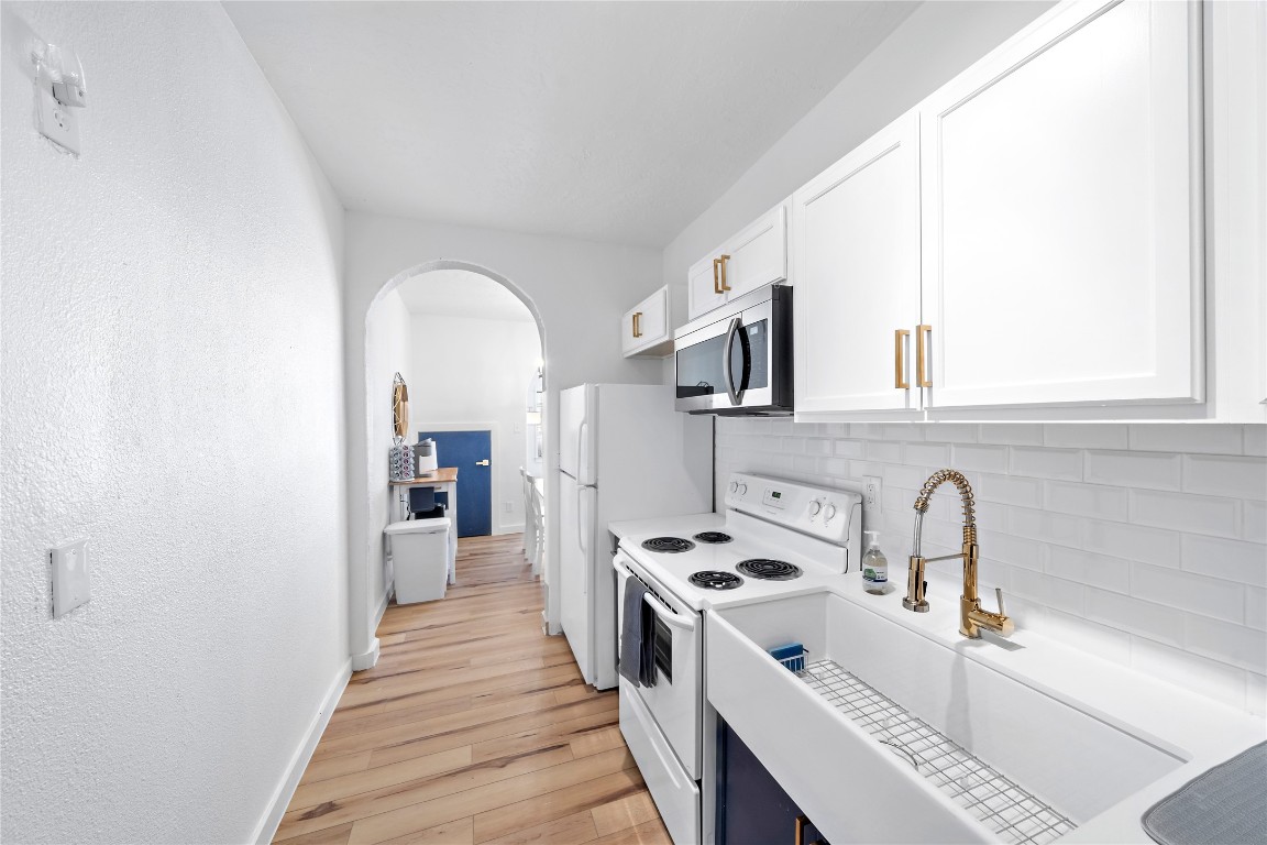 3901 Dallas Street B Property Photo 6