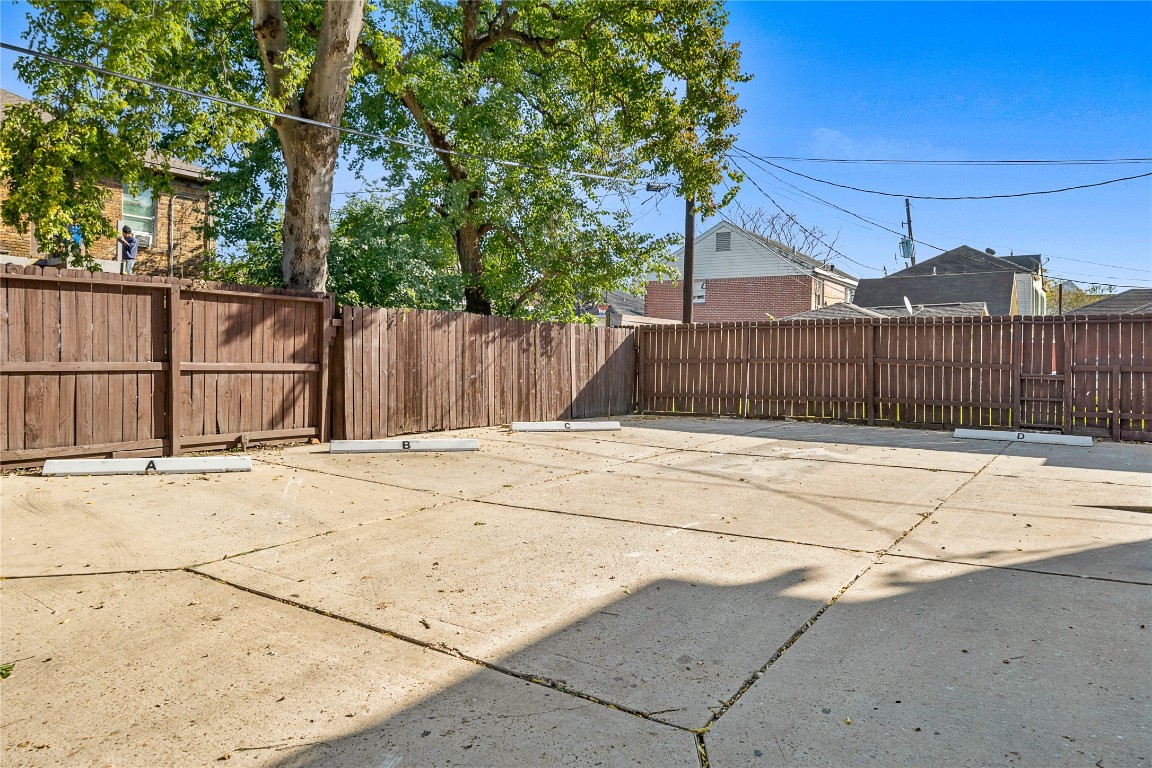 3901 Dallas Street B Property Photo 17