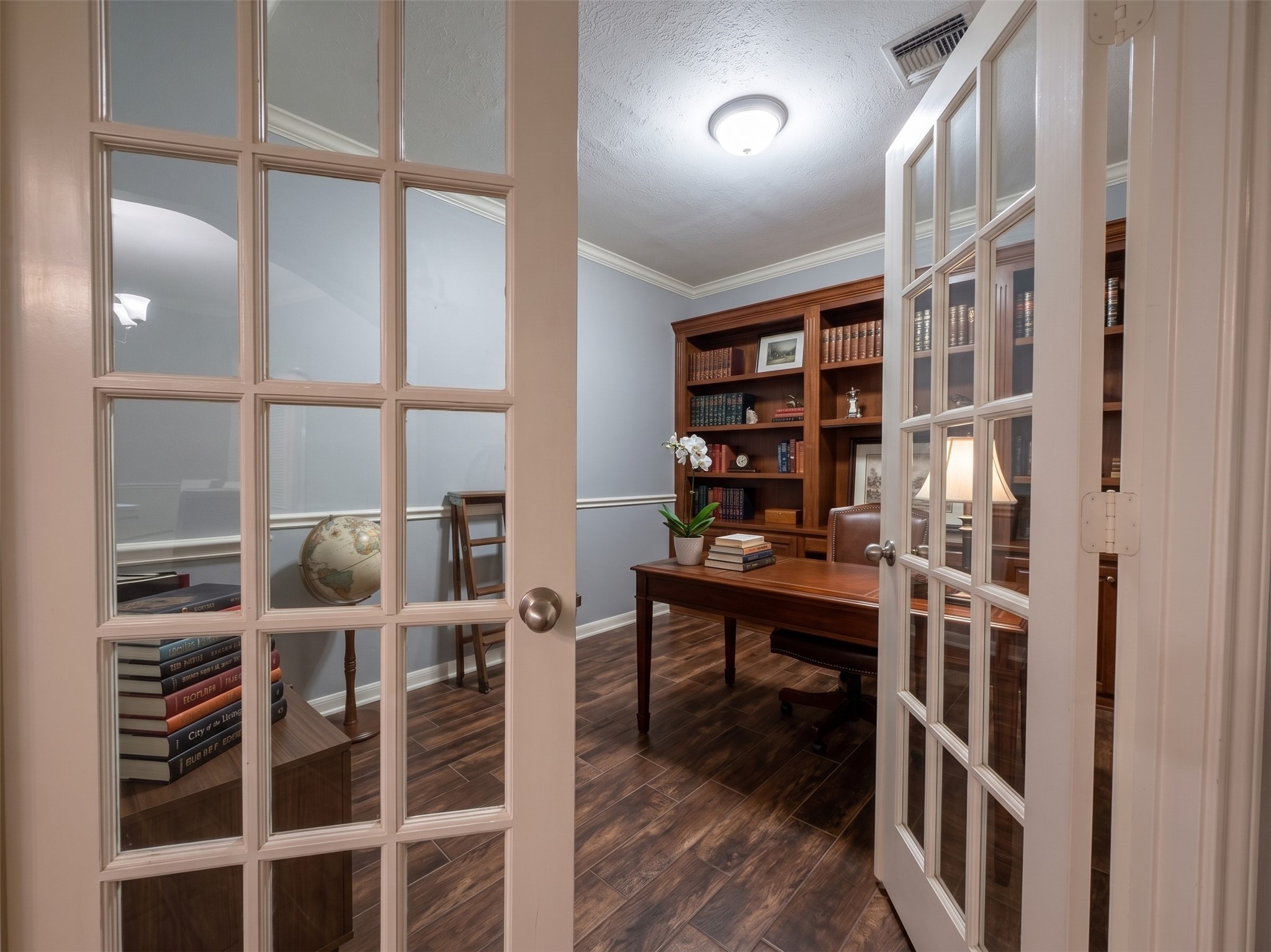 3314 Stonehurst Court Property Photo 7