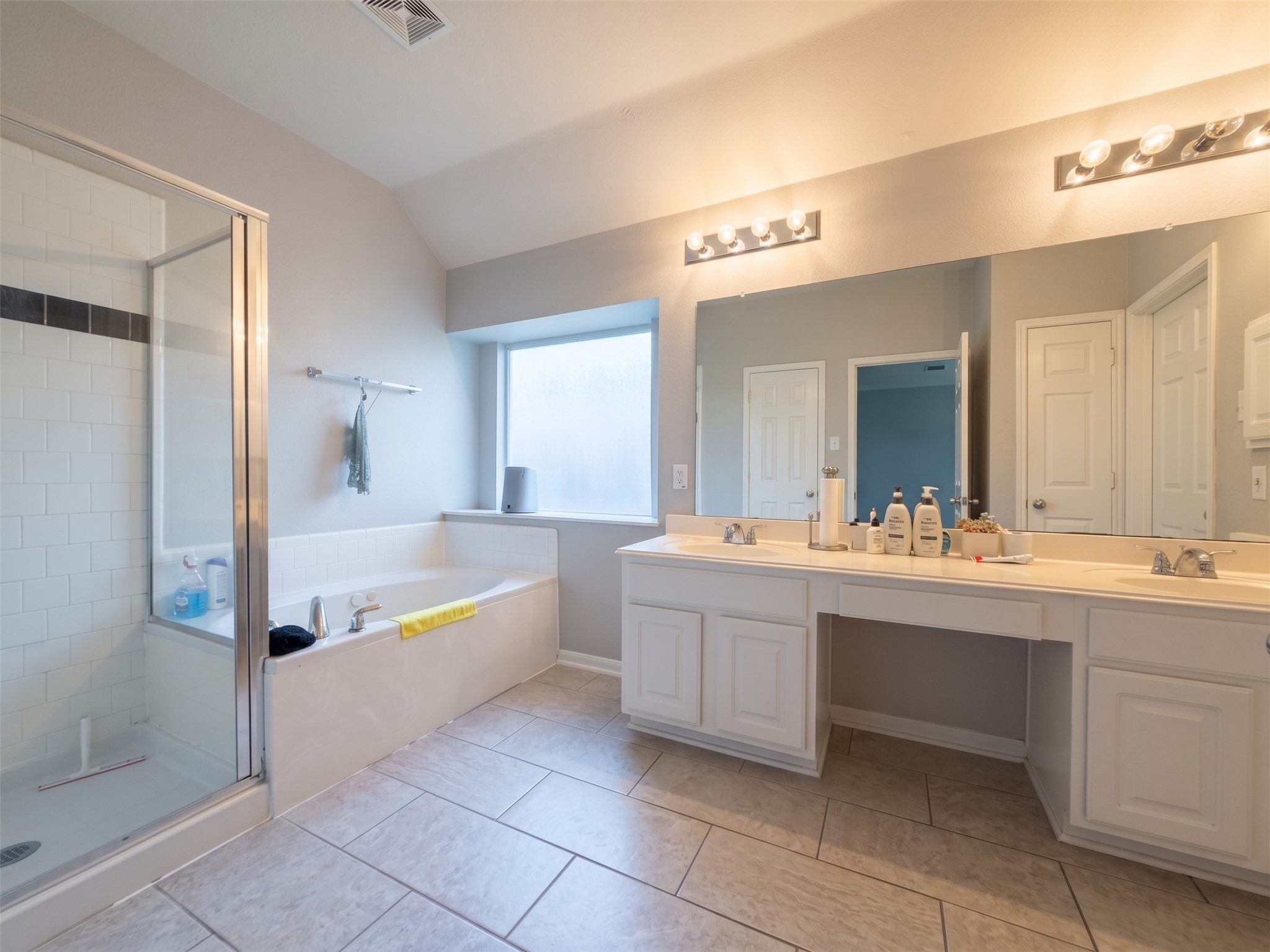 3314 Stonehurst Court Property Photo 11
