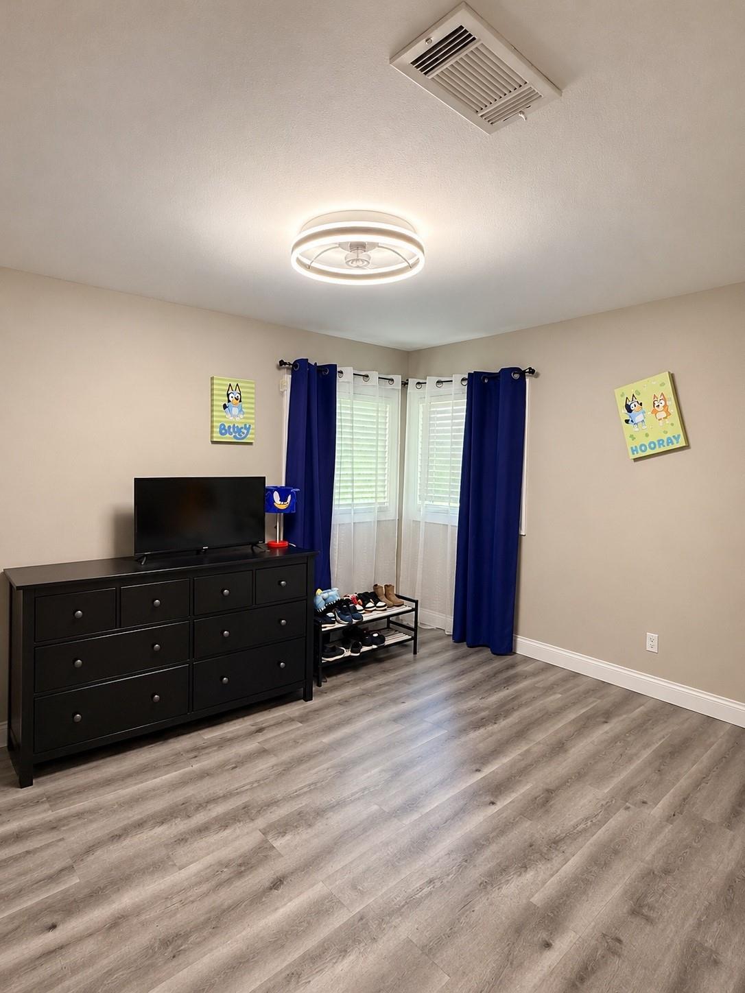 8506 Glenbrae Street, Houston Tx 77061 Property Photo 12