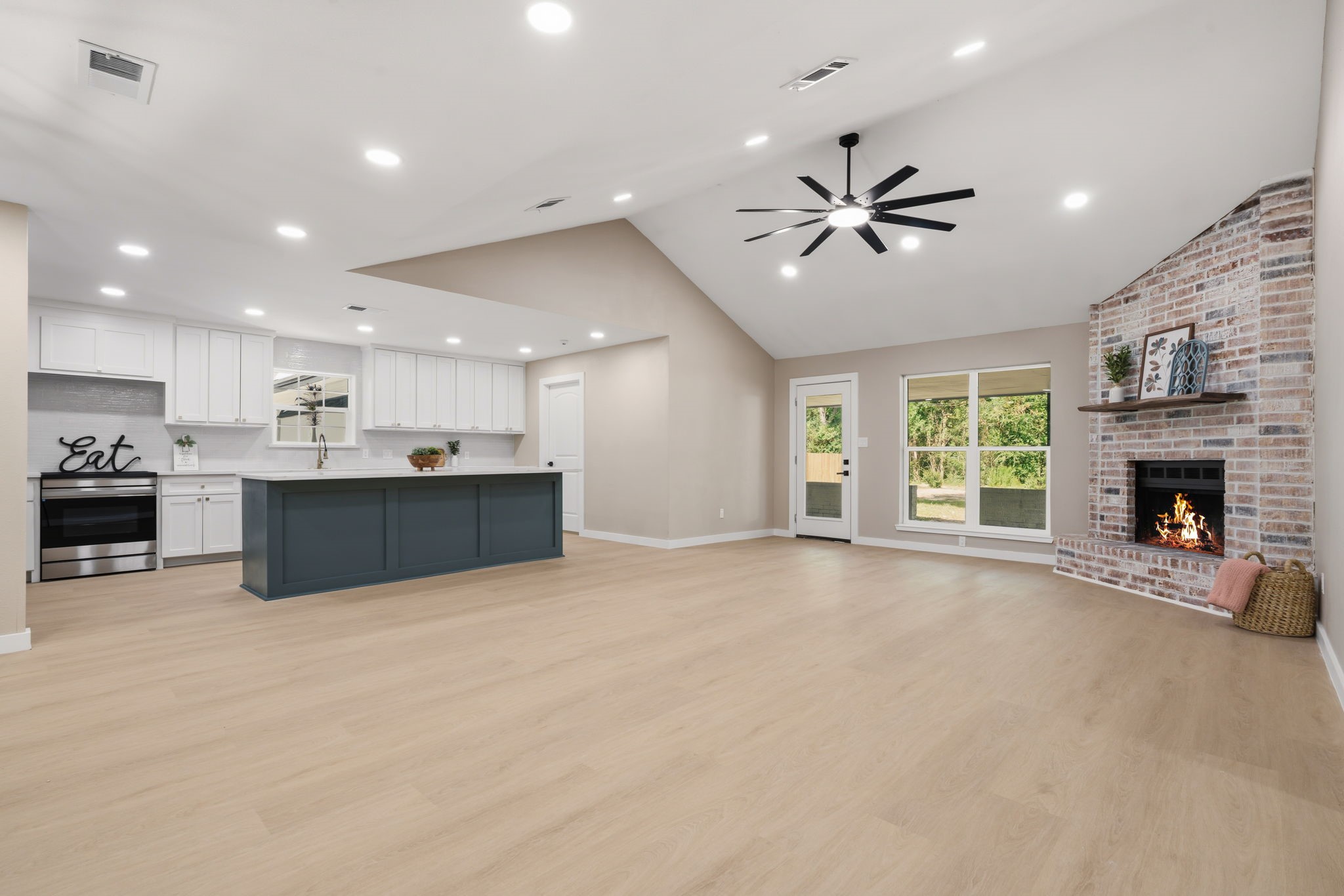 30706 Mckinney Drive Property Photo 11