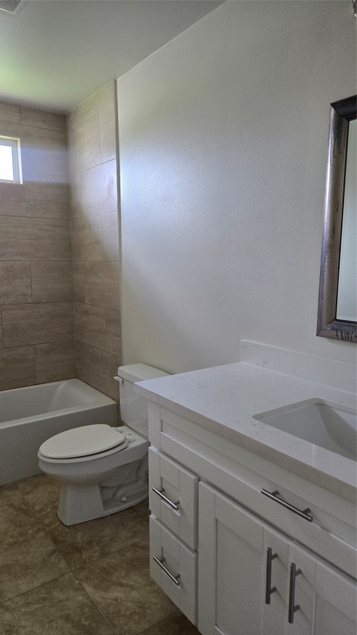 2724 Avenue D 9 Property Photo 7