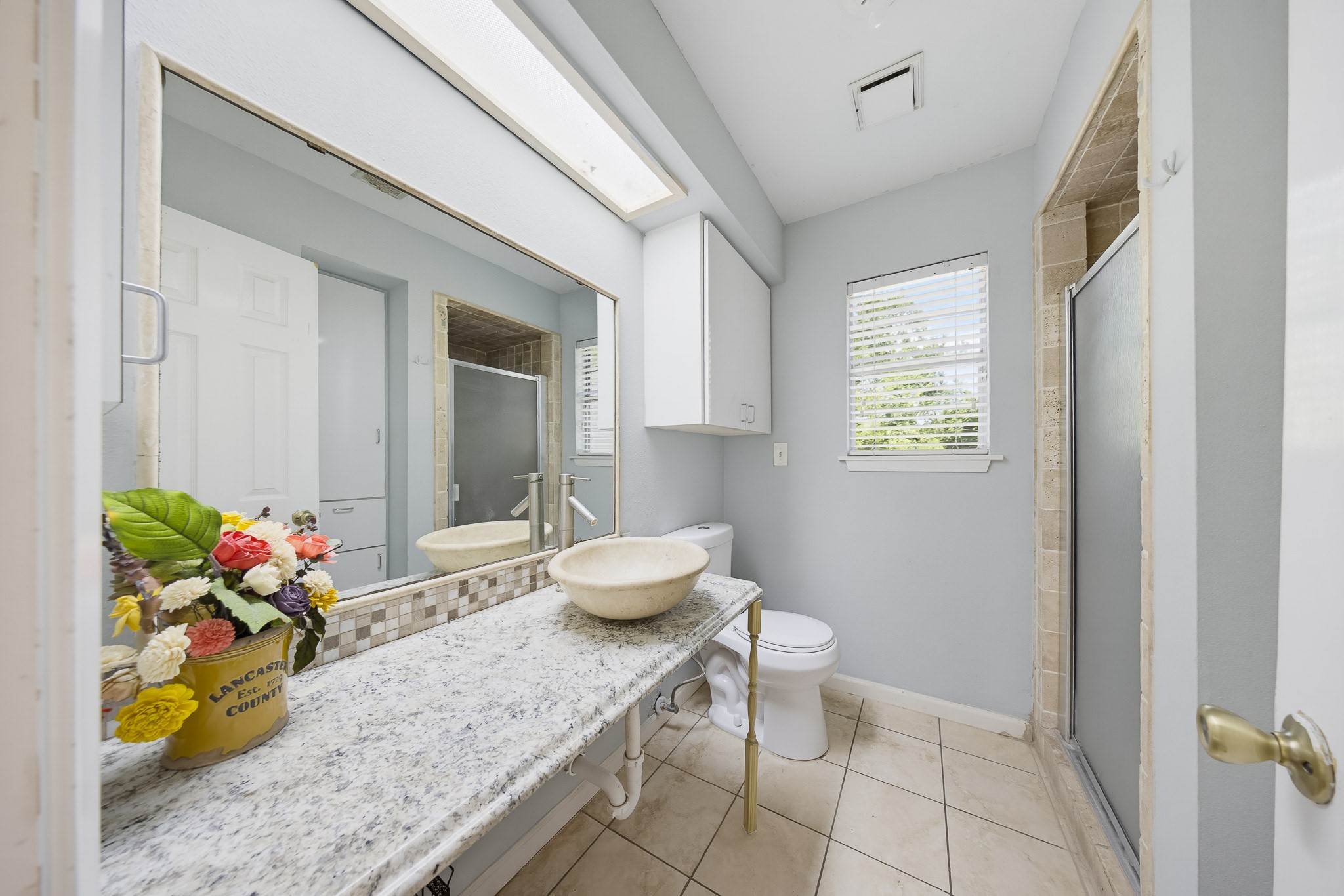 1725 Strawn Road Property Photo 28