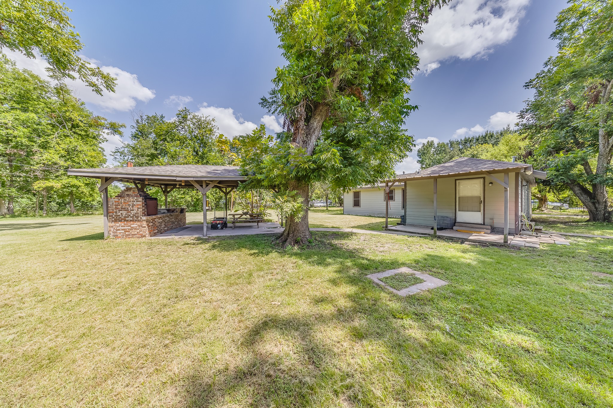 1725 Strawn Road Property Photo 33